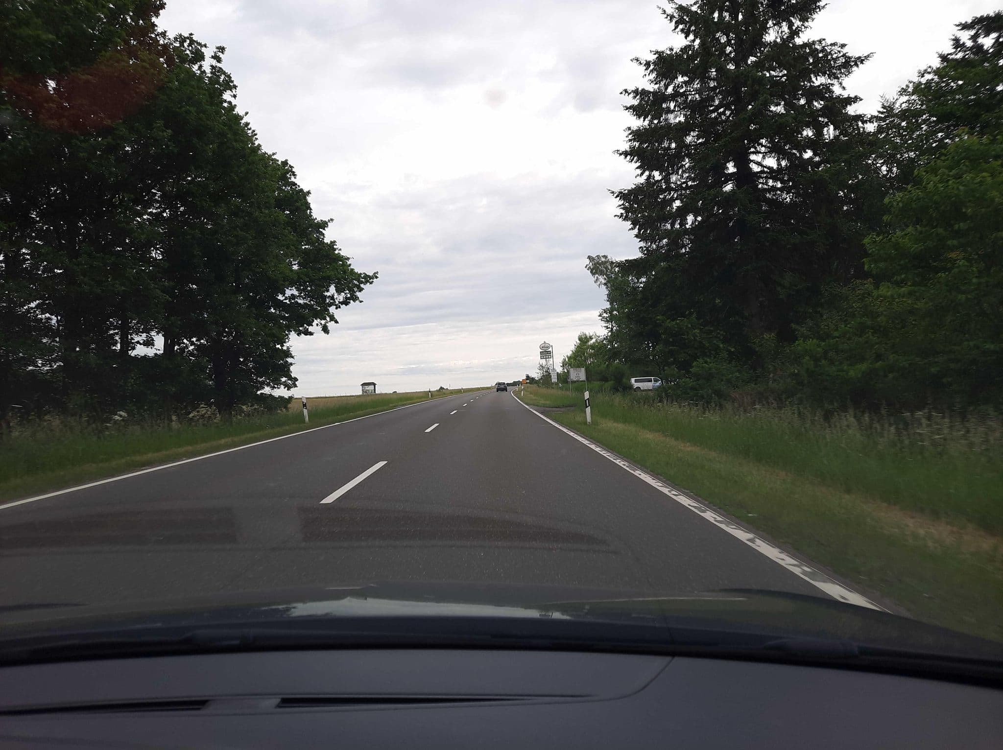 Street view near Forsthaus Bell, Kastellaun — © Lowiekse (CC BY-SA · Mapillary)