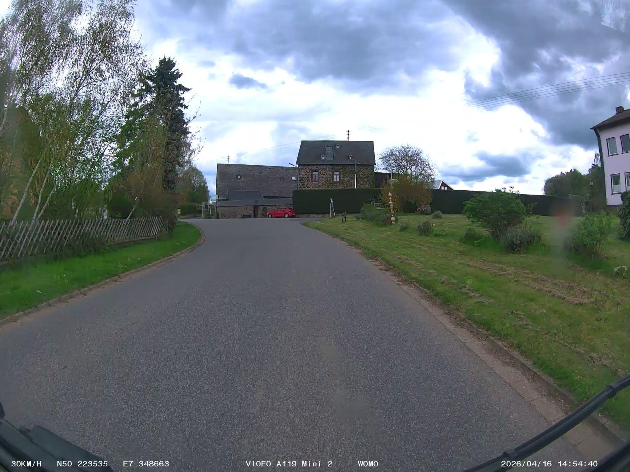 Street view near Landhaus Vor Burg Eltz, Münstermaifeld — © soulcover (CC BY-SA · Mapillary)