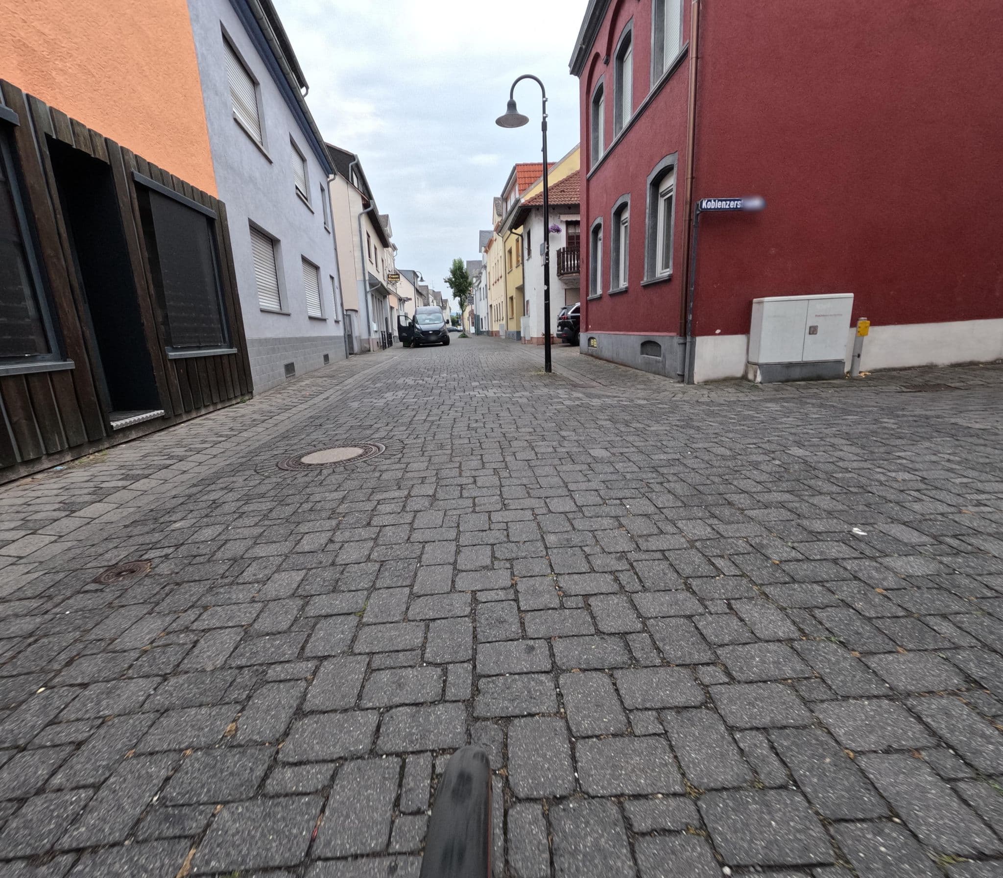 Street view near Gasthaus Zum Anker, Urmitz — © kalcaaro (CC BY-SA · Mapillary)