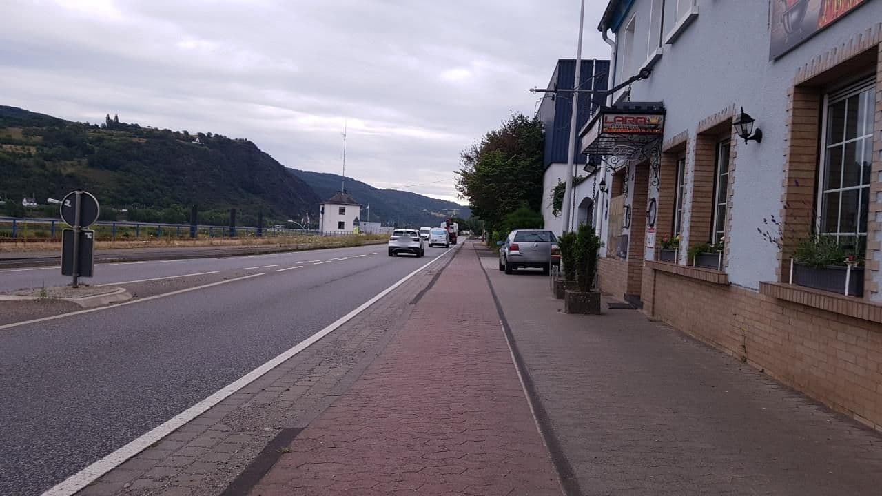 Street view near Gasthof Zum Anker, Brohl-Lützing — © changchun1 (CC BY-SA · Mapillary)