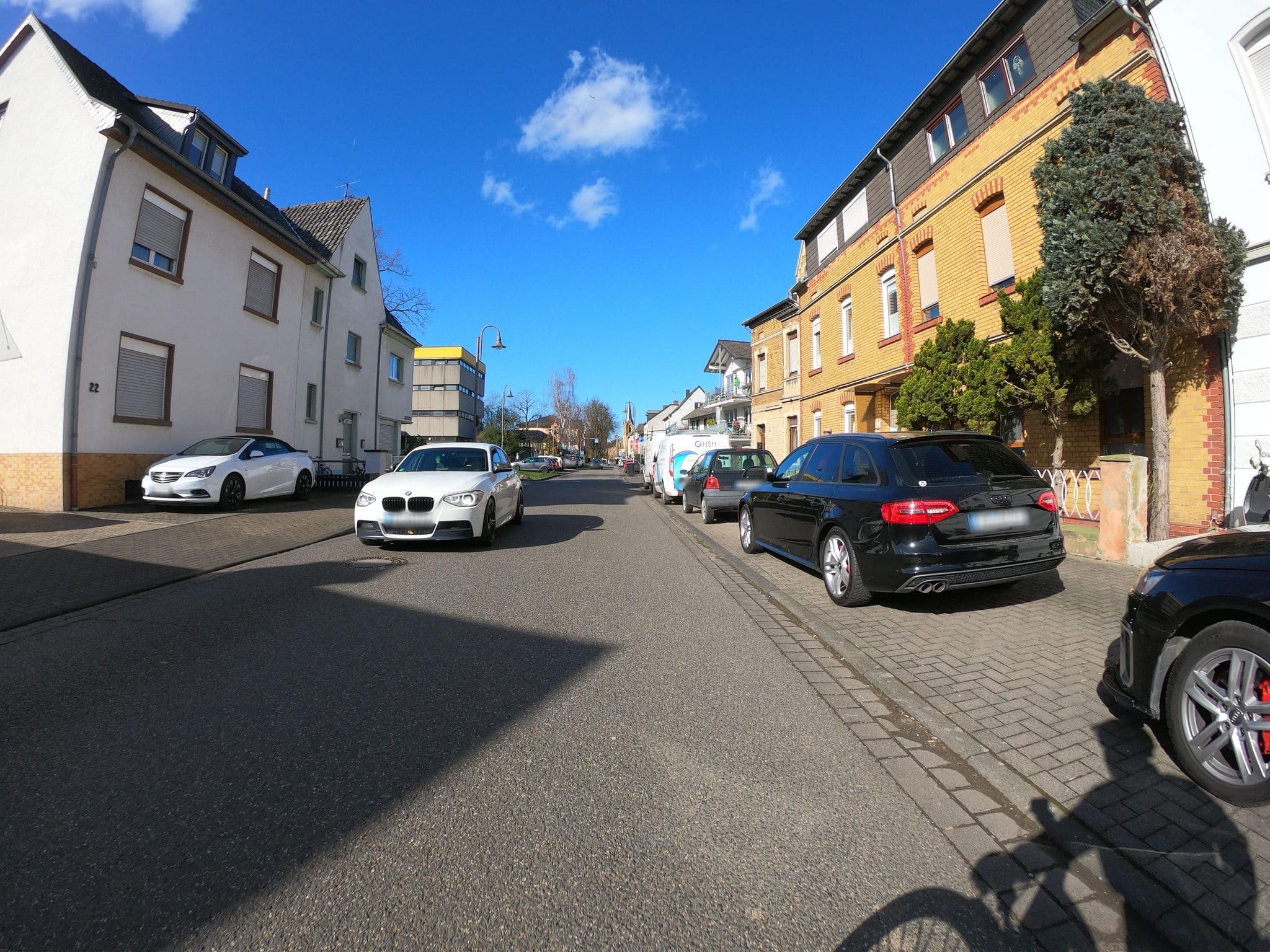 Street view near Pension Vanoli, Remagen — © bernd1960 (CC BY-SA · Mapillary)