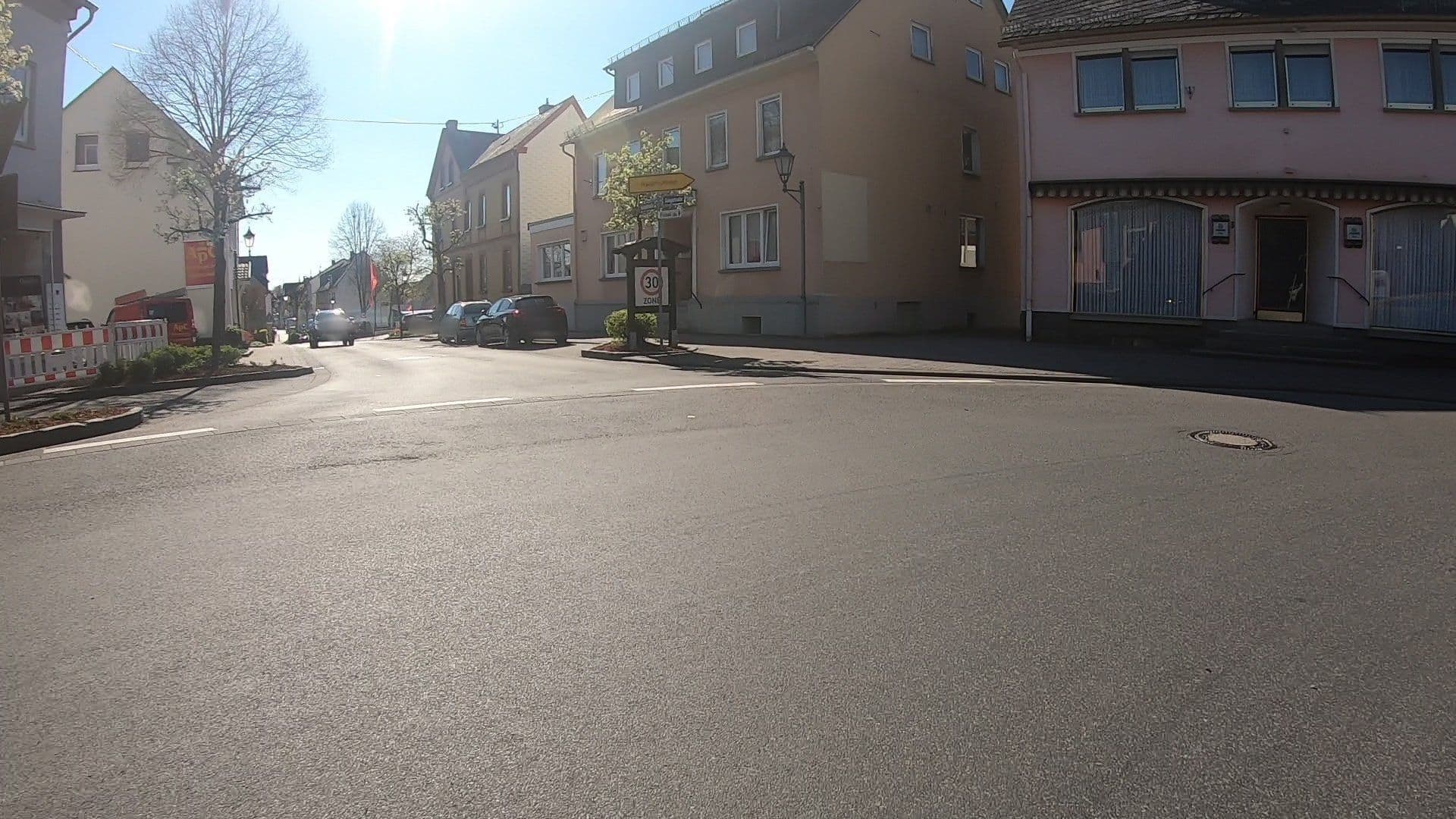 Street view near Stein Egon Gastst, Marienrachdorf — © wildwuchs (CC BY-SA · Mapillary)
