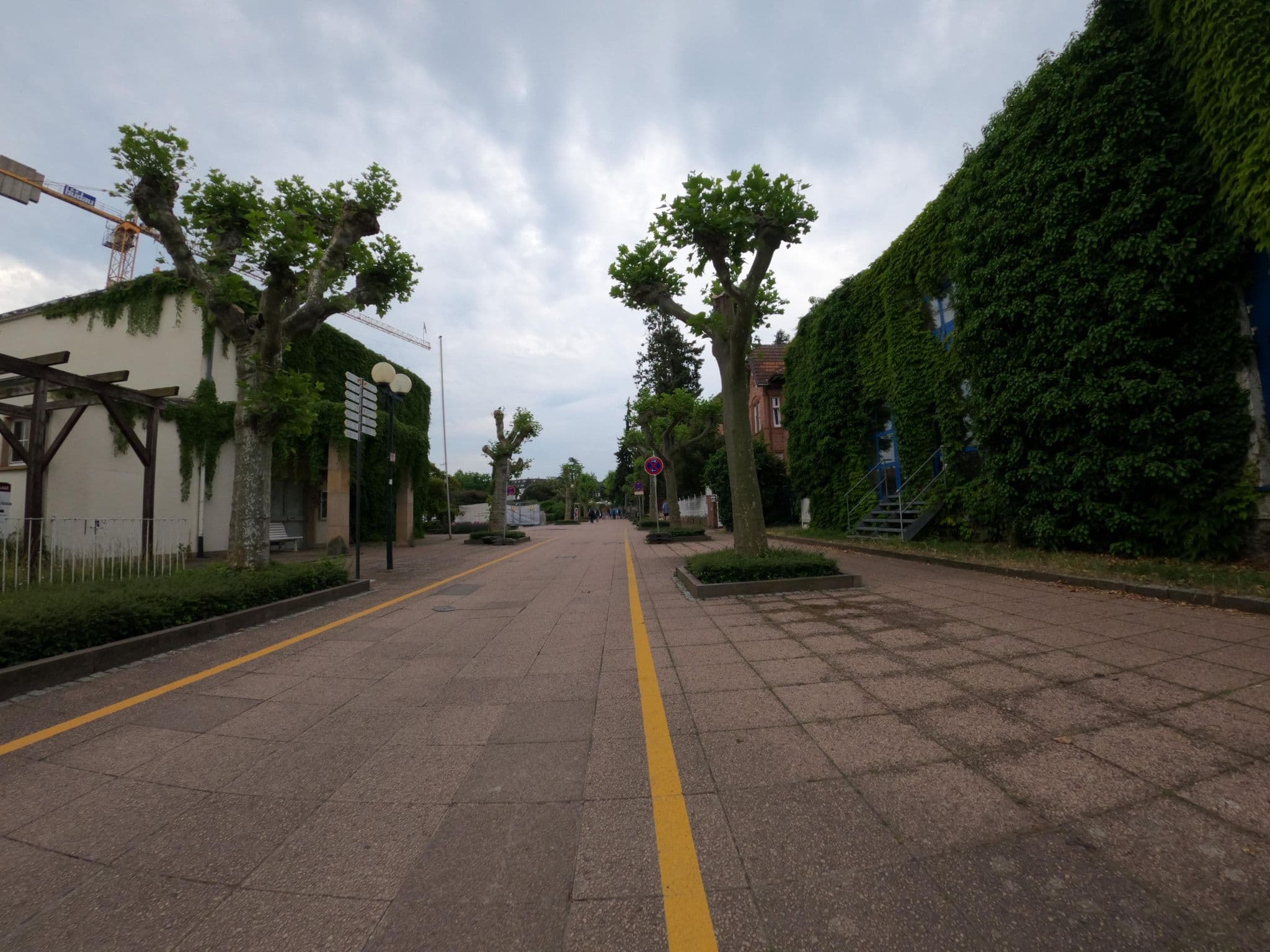 Street view near Appartementhaus Am Kurpark, Bad Dürkheim — © atze02 (CC BY-SA · Mapillary)