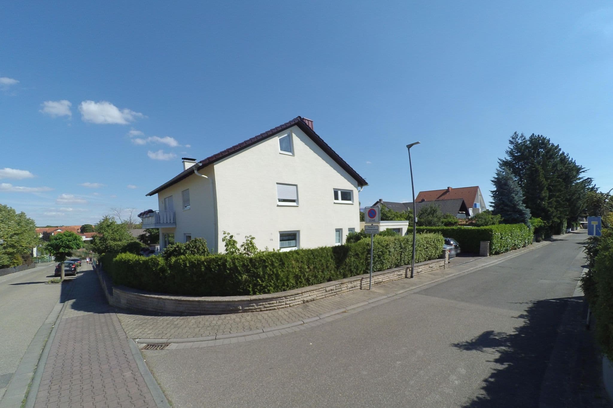 Street view near Wolfgang Bengel, Christiane Ferienwohnung, Freinsheim — © wegavision (CC BY-SA · Mapillary)