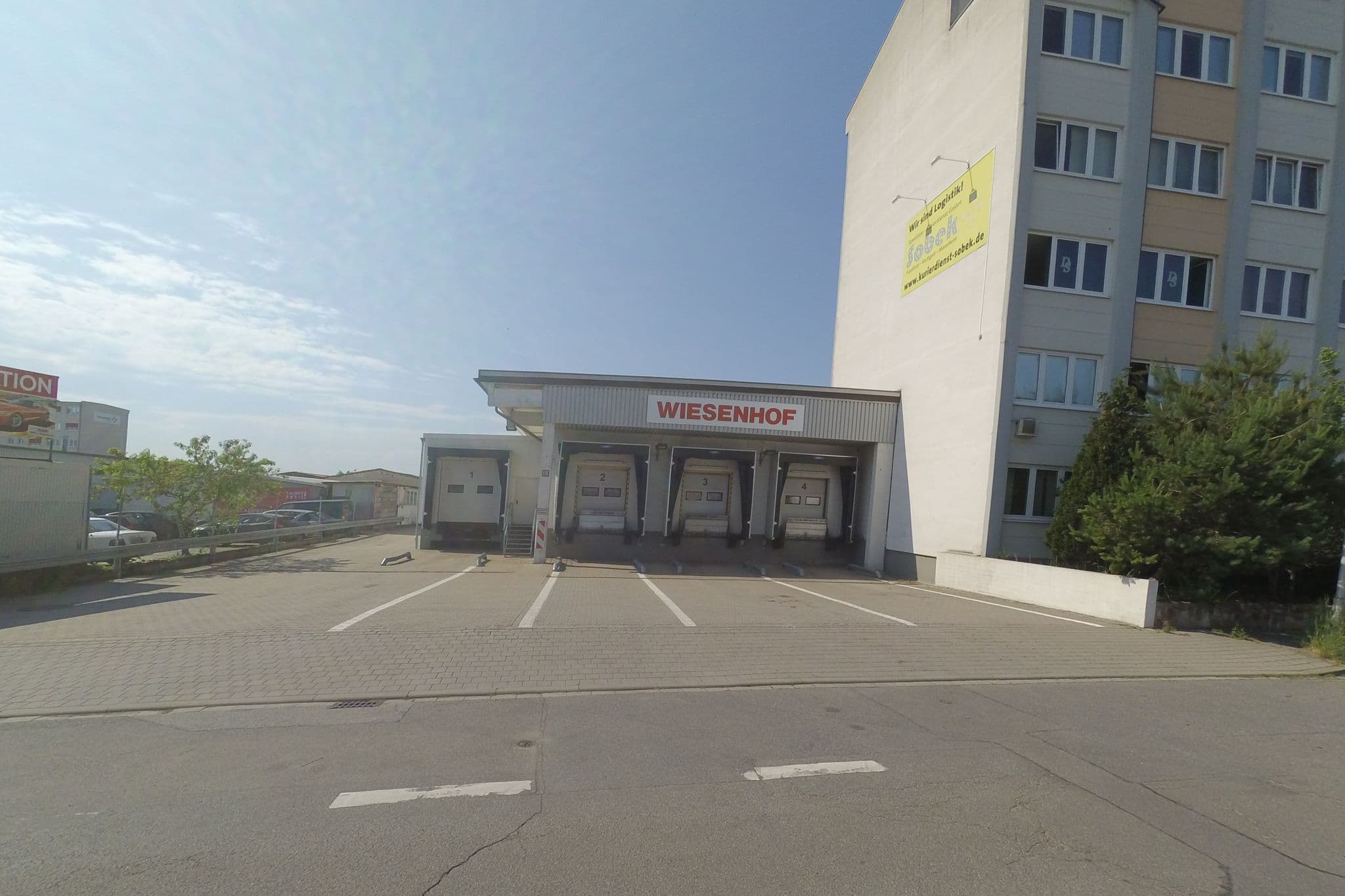 Street view near Gastronomie & Hotel IMPULSE, Altrip — © wegavision (CC BY-SA · Mapillary)