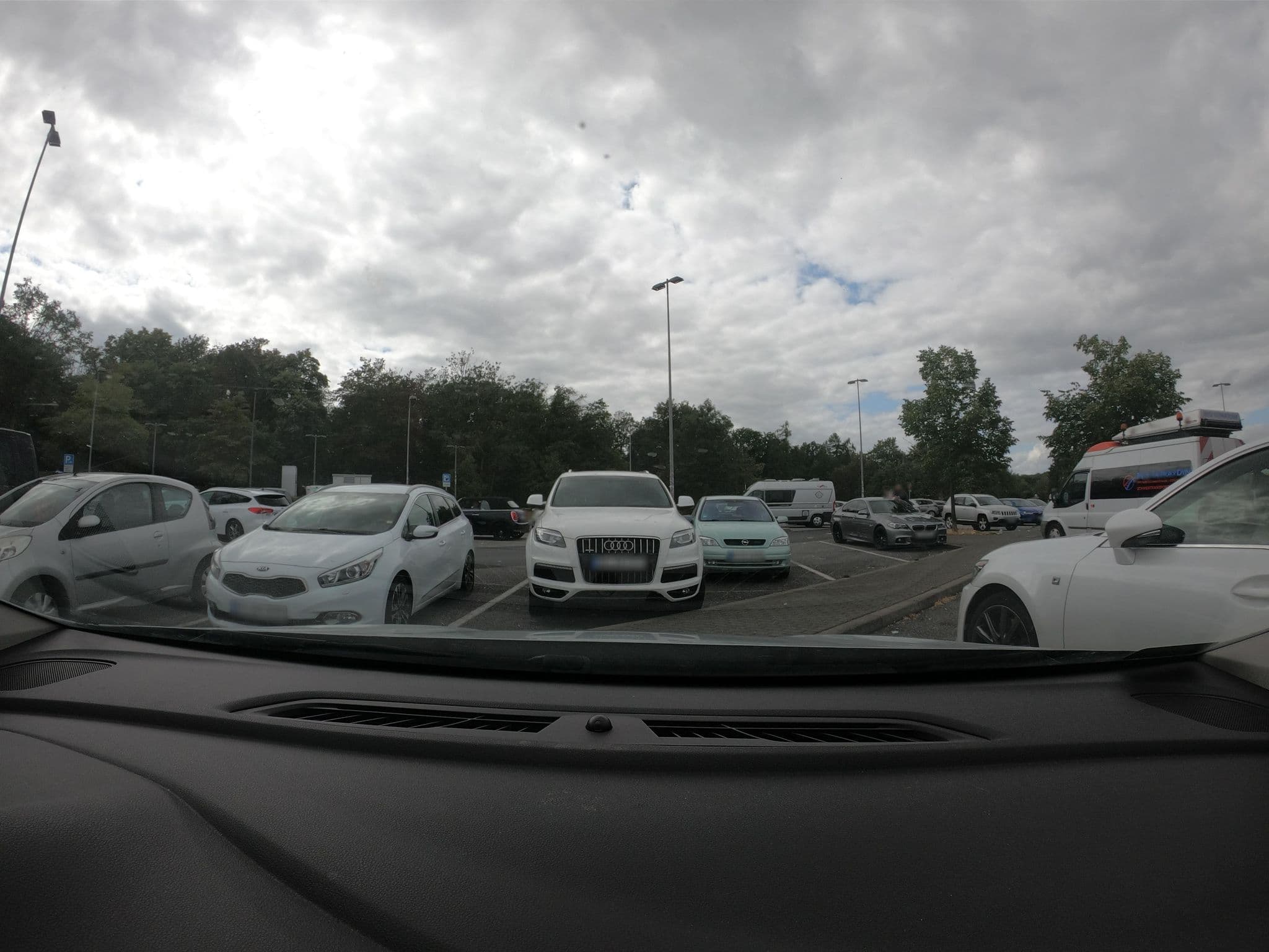 Street view near Autobahnmotel Bad Camberg, Bad Camberg — © vst (CC BY-SA · Mapillary)