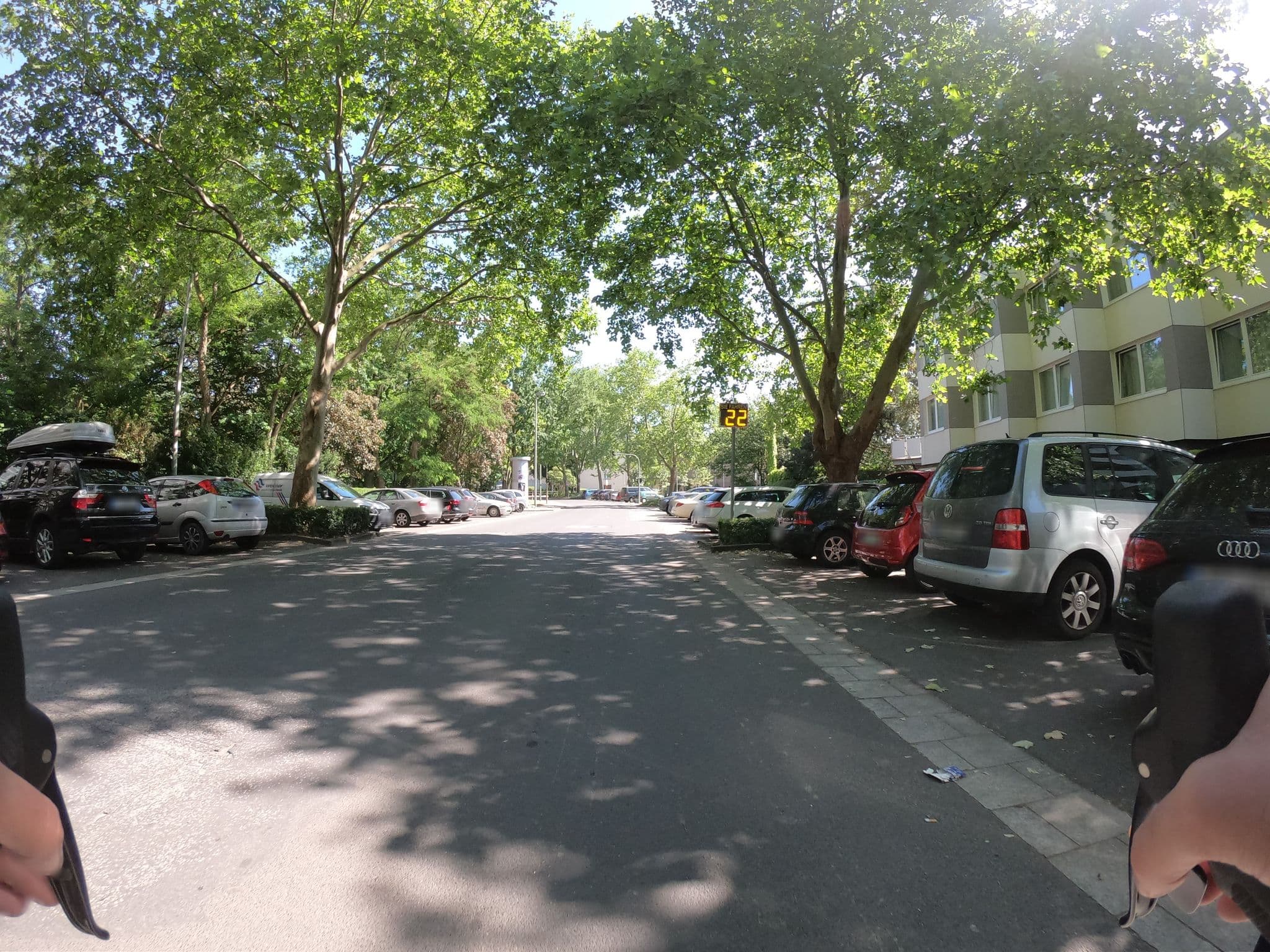 Street view near Constance Hotels Repräsentation Vertretung, Eschborn — © kaltuna (CC BY-SA · Mapillary)