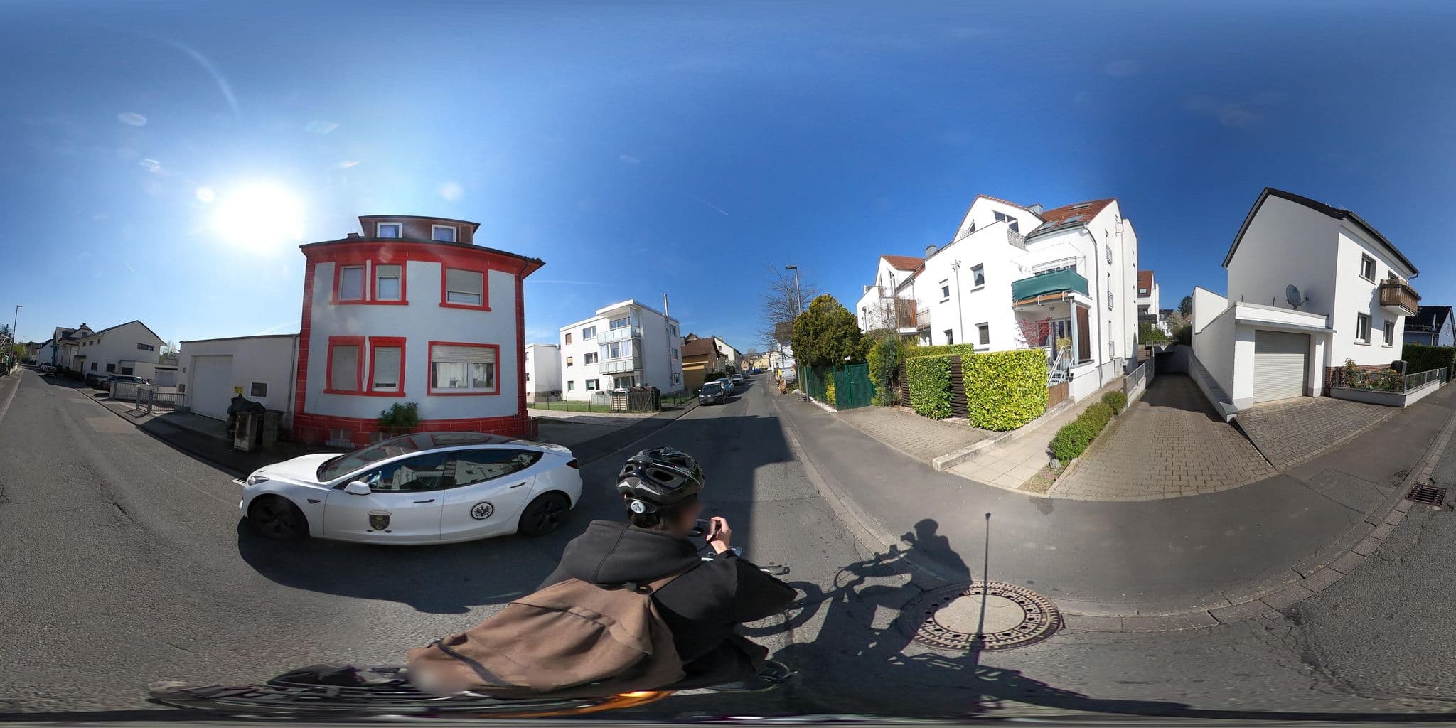 Street view near Pension Charly, Oberursel — © Planungsgesellschaft_RV-K (CC BY-SA · Mapillary)
