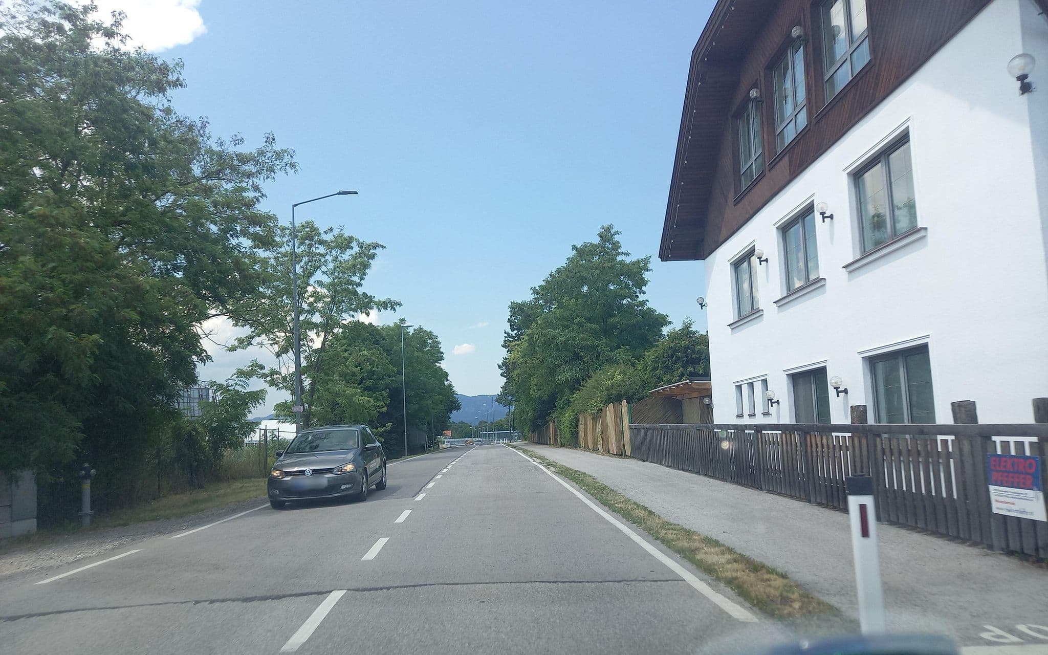 Street view near Hotel Schwartz, Breitenau — © bbdr (CC BY-SA · Mapillary)