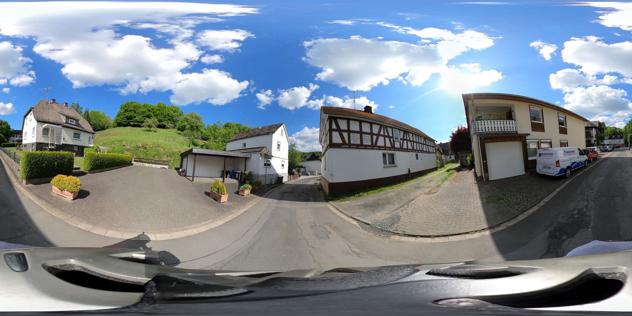 Street view near Kurpension Forellenhof Familien Rink und Heck, Bad Endbach — © tmka (CC BY-SA · Mapillary)