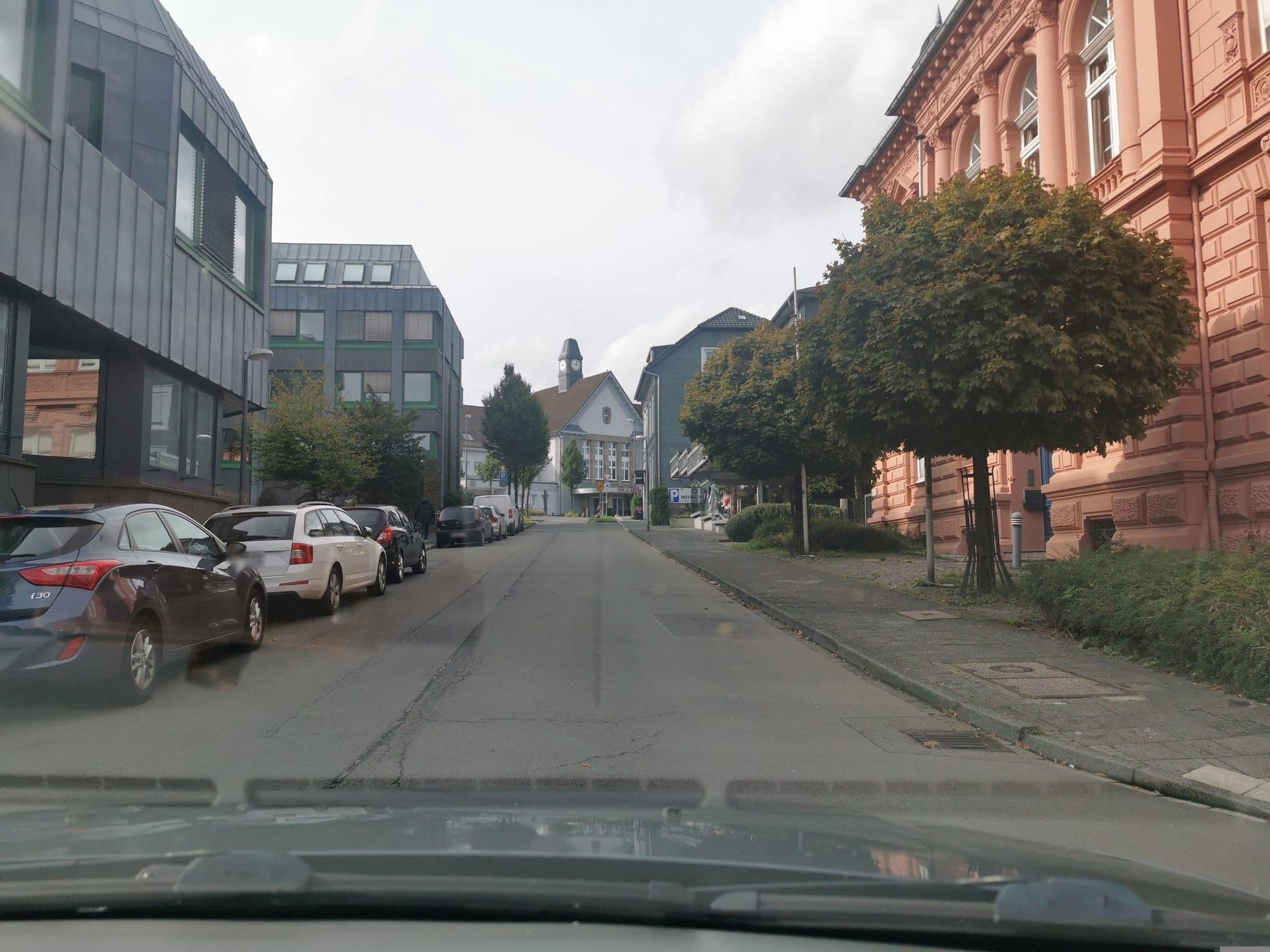 Street view near Boardinghouse Roter Löwe, Remscheid — © ASRvw (CC BY-SA · Mapillary)
