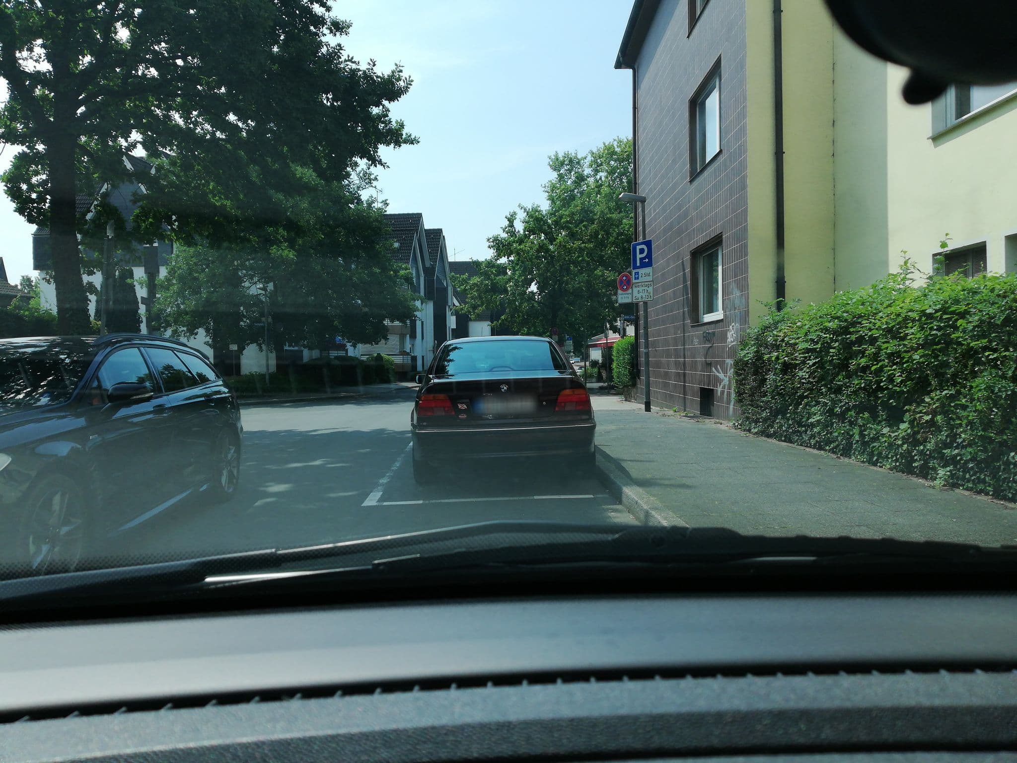 Street view near Berger Ines, Herdecke — © thoschi (CC BY-SA · Mapillary)