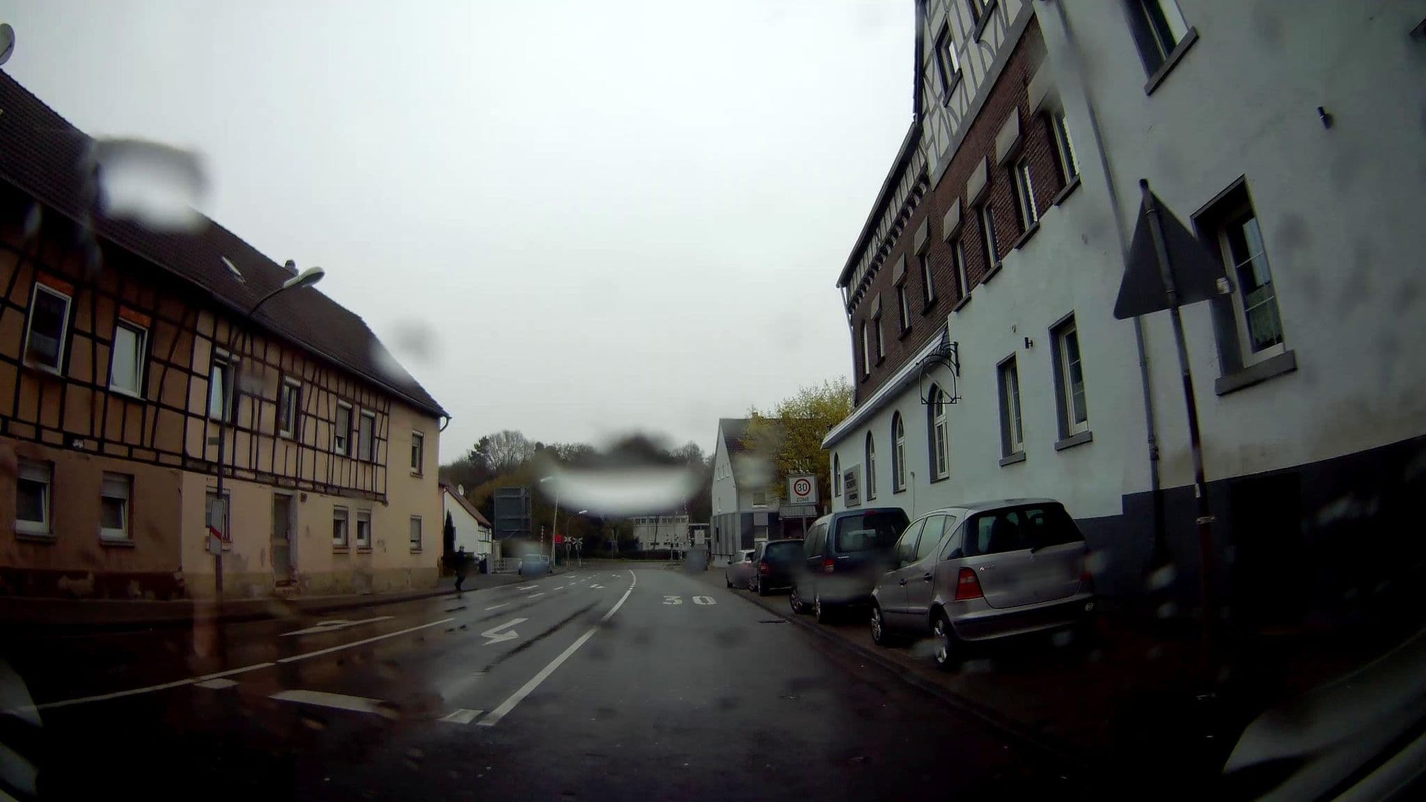 Street view near Hotel Hoffmann, Bövinghausen — © geogladbecker (CC BY-SA · Mapillary)