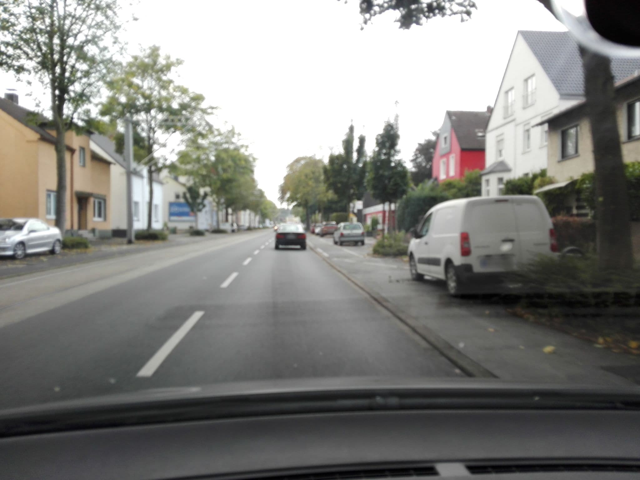 Street view near Wickeder Hellweg, Wickede — © flugyflay (CC BY-SA · Mapillary)