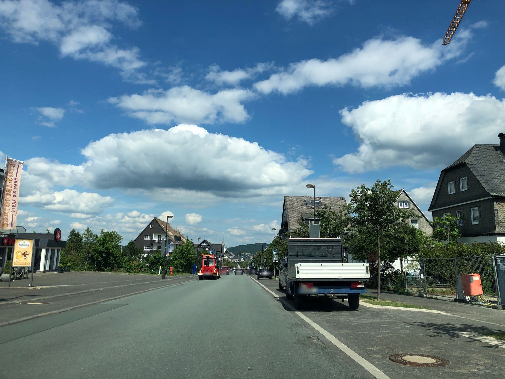 Street view near Ferienwohnungen Albers, Winterberg — © chuck (CC BY-SA · Mapillary)