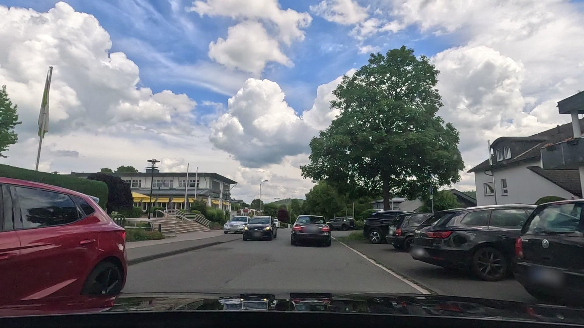 Street view near Hotel Mertens, Attendorn — © uwekoch (CC BY-SA · Mapillary)