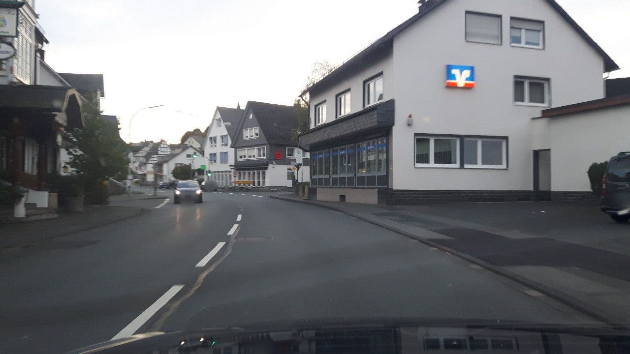Street view near Lahntal-Hotel, Bad Laasphe — © changchun1 (CC BY-SA · Mapillary)