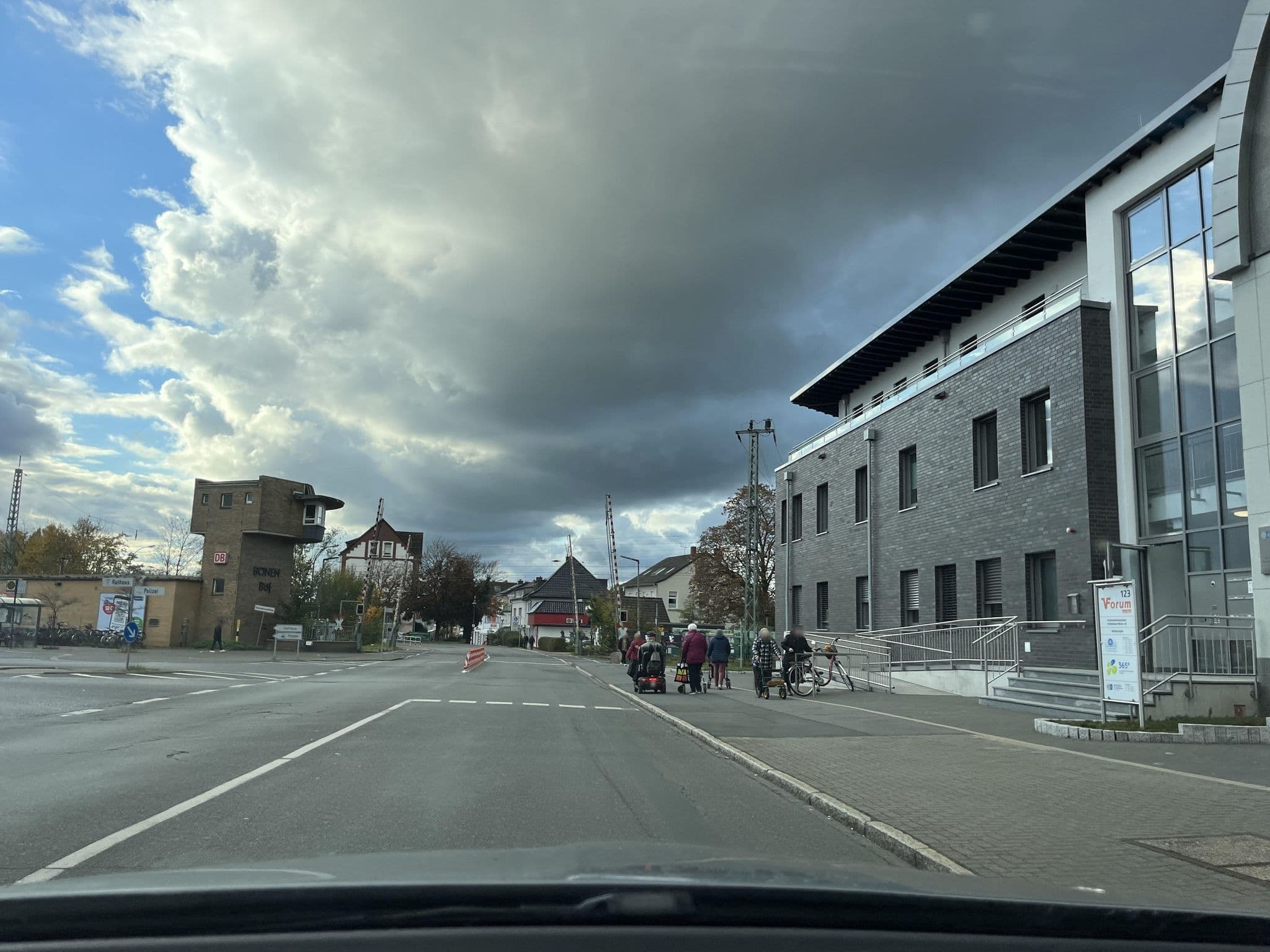 Street view near Pohlmann Gastronomie UG, Bönen — © ptks (CC BY-SA · Mapillary)