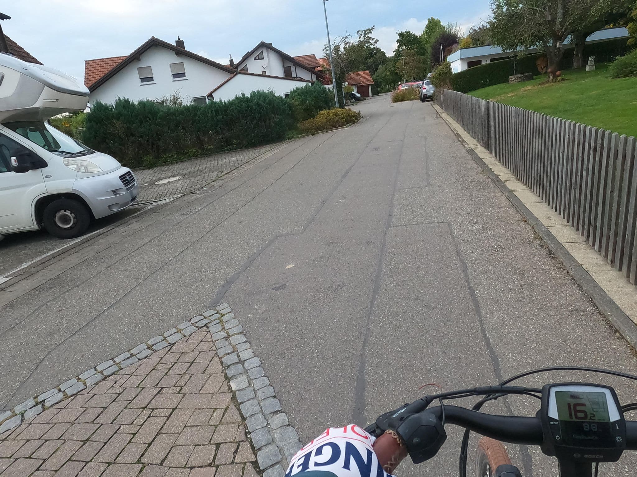 Street view near Gästehaus Deggelmann, Radolfzell — © chuck (CC BY-SA · Mapillary)