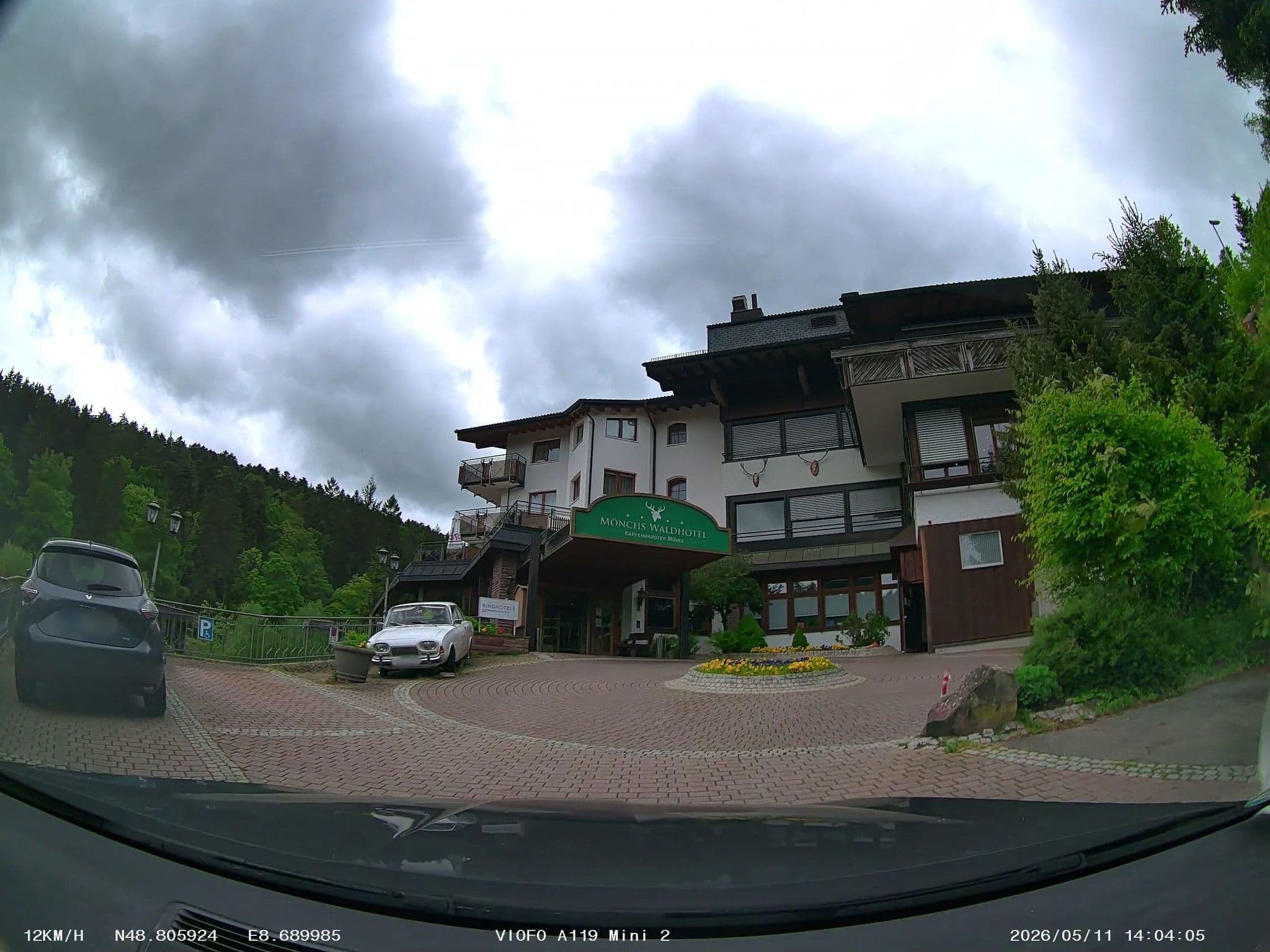 Street view near Mönchs Waldhotel, Unterreichenbach — © soulcover (CC BY-SA · Mapillary)