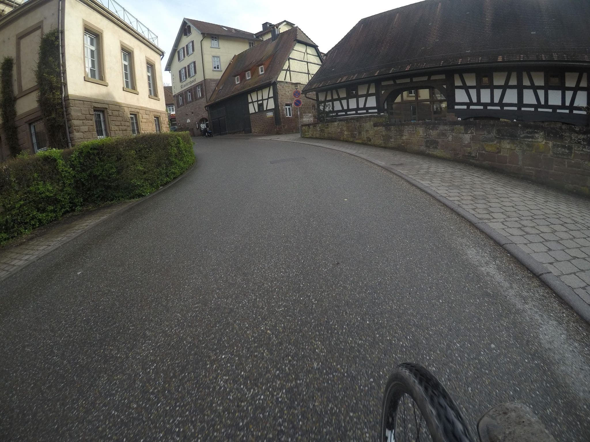 Street view near Hotel Klosterpost Fam. Schempf, Maulbronn — © mfa (CC BY-SA · Mapillary)