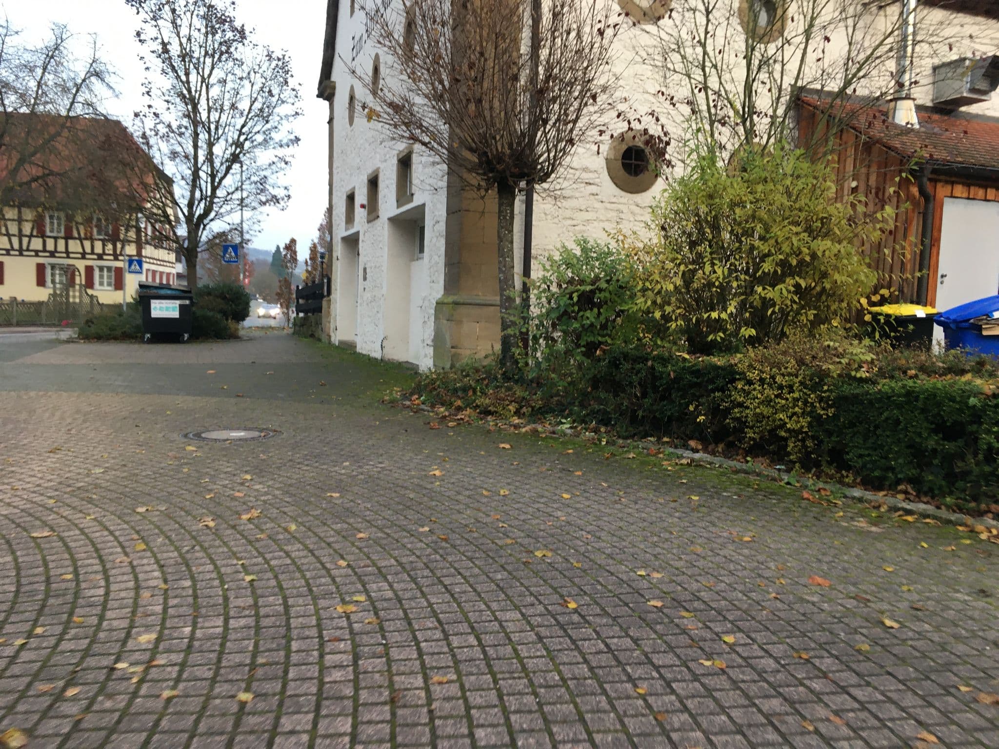 Street view near Mittelalterliche Herberge, Gundelsheim — © changchun1 (CC BY-SA · Mapillary)