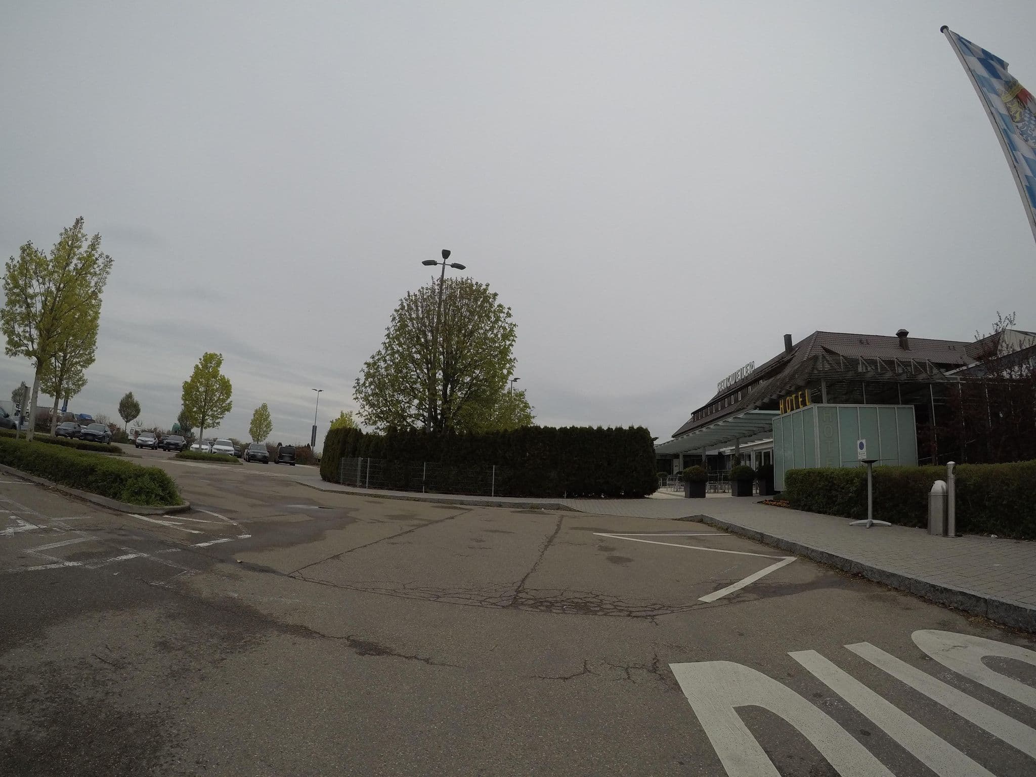 Street view near Hotel und Rasthaus Seligweiler, Albeck — © ray66 (CC BY-SA · Mapillary)