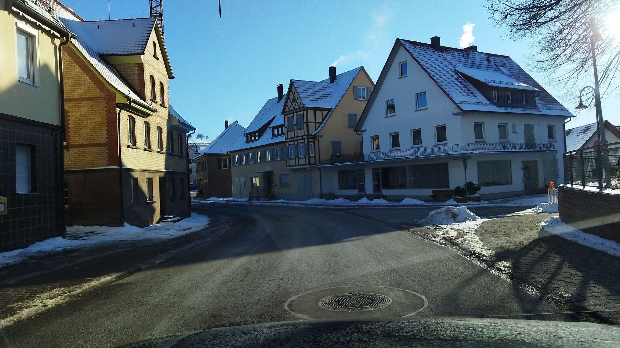 Street view near Hans Siller Pension Rose, Ferienwohnungen, Bühlerzell — © changchun1 (CC BY-SA · Mapillary)