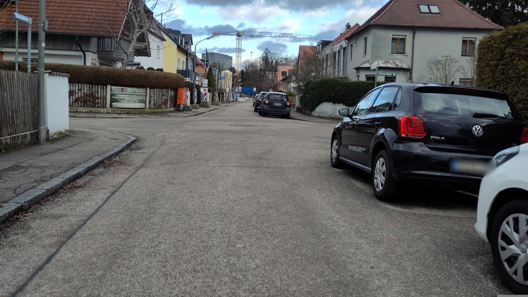 Street view near Gästehaus Drexl, Pullach im Isartal — © thmunichways (CC BY-SA · Mapillary)