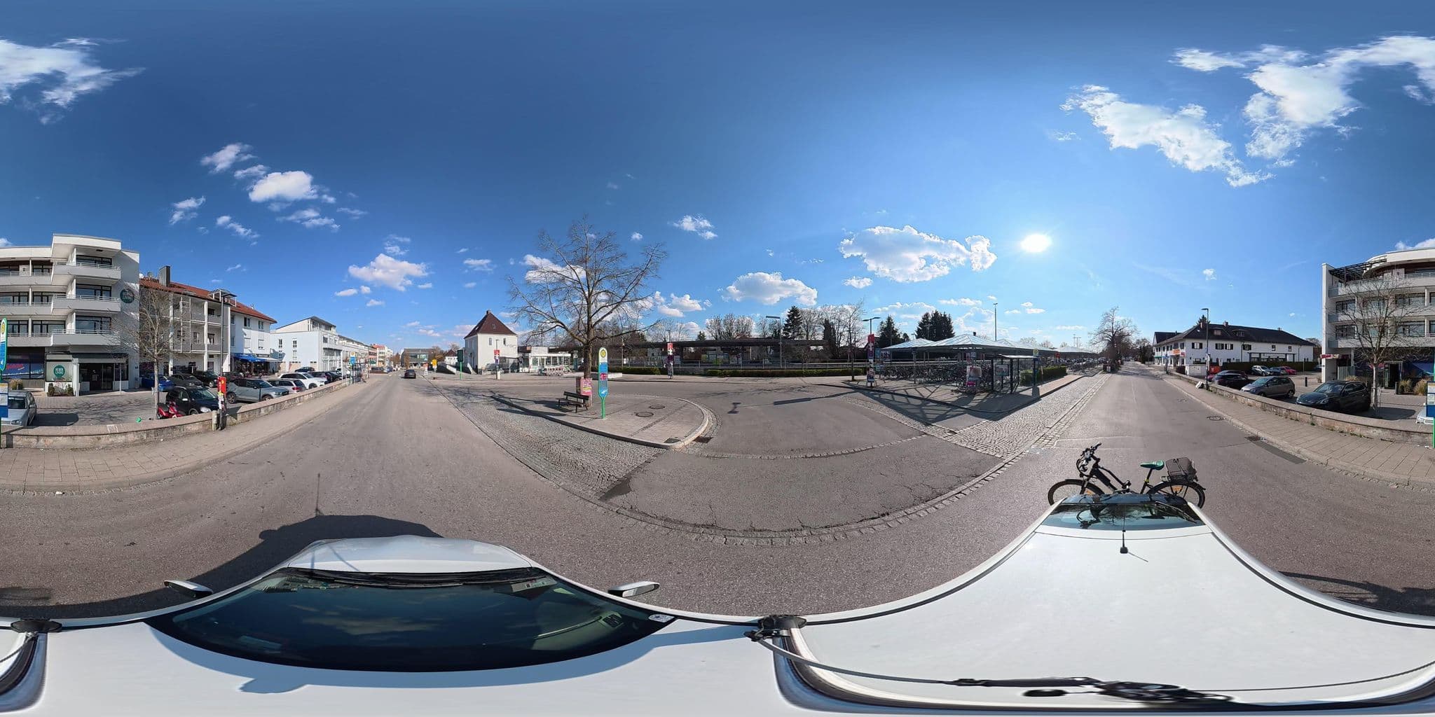 Street view near Hotel Huber, Germering — © osmplus_org (CC BY-SA · Mapillary)