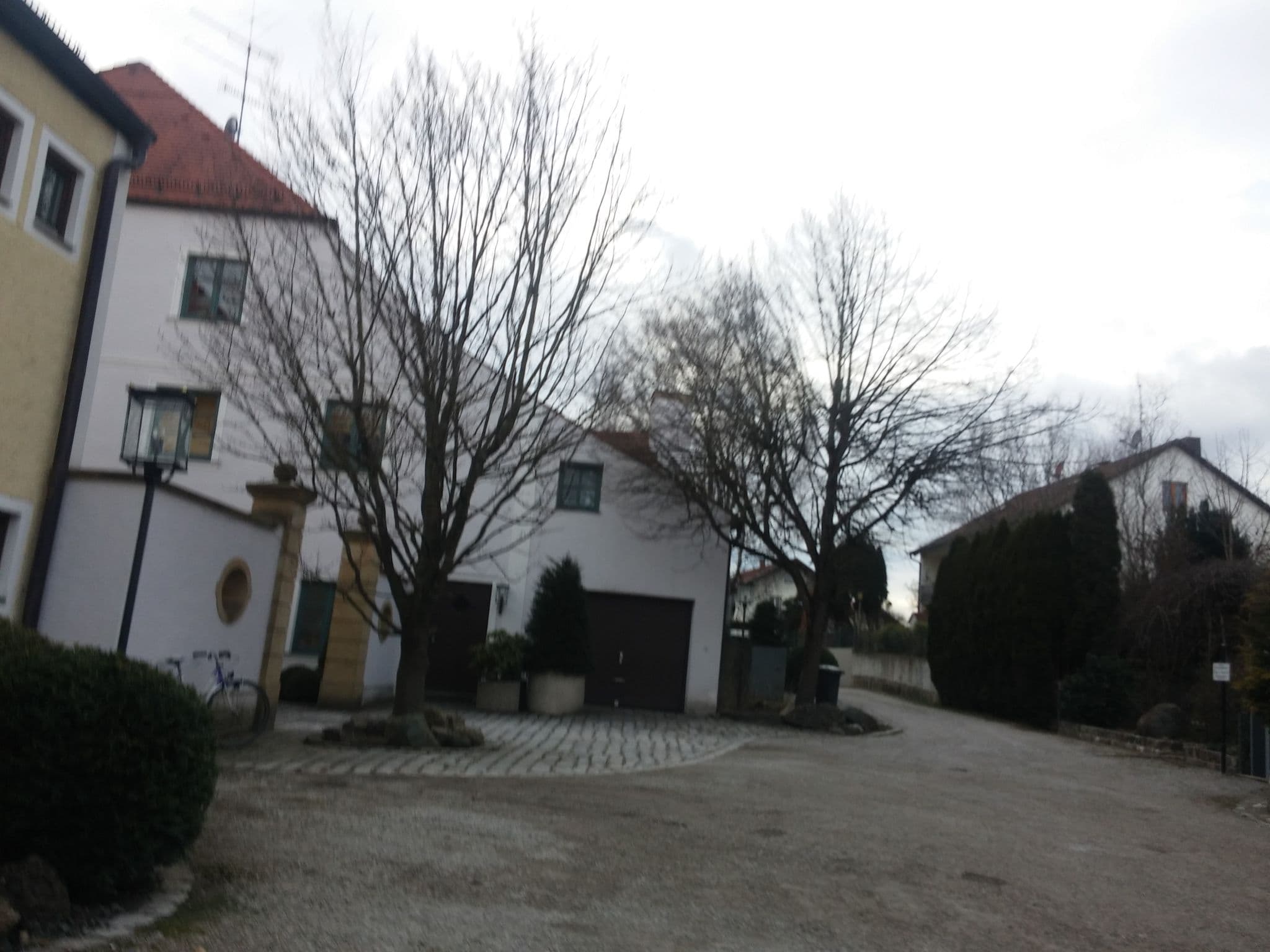 Street view near Alte Posthalterei, Zorneding — © umap (CC BY-SA · Mapillary)