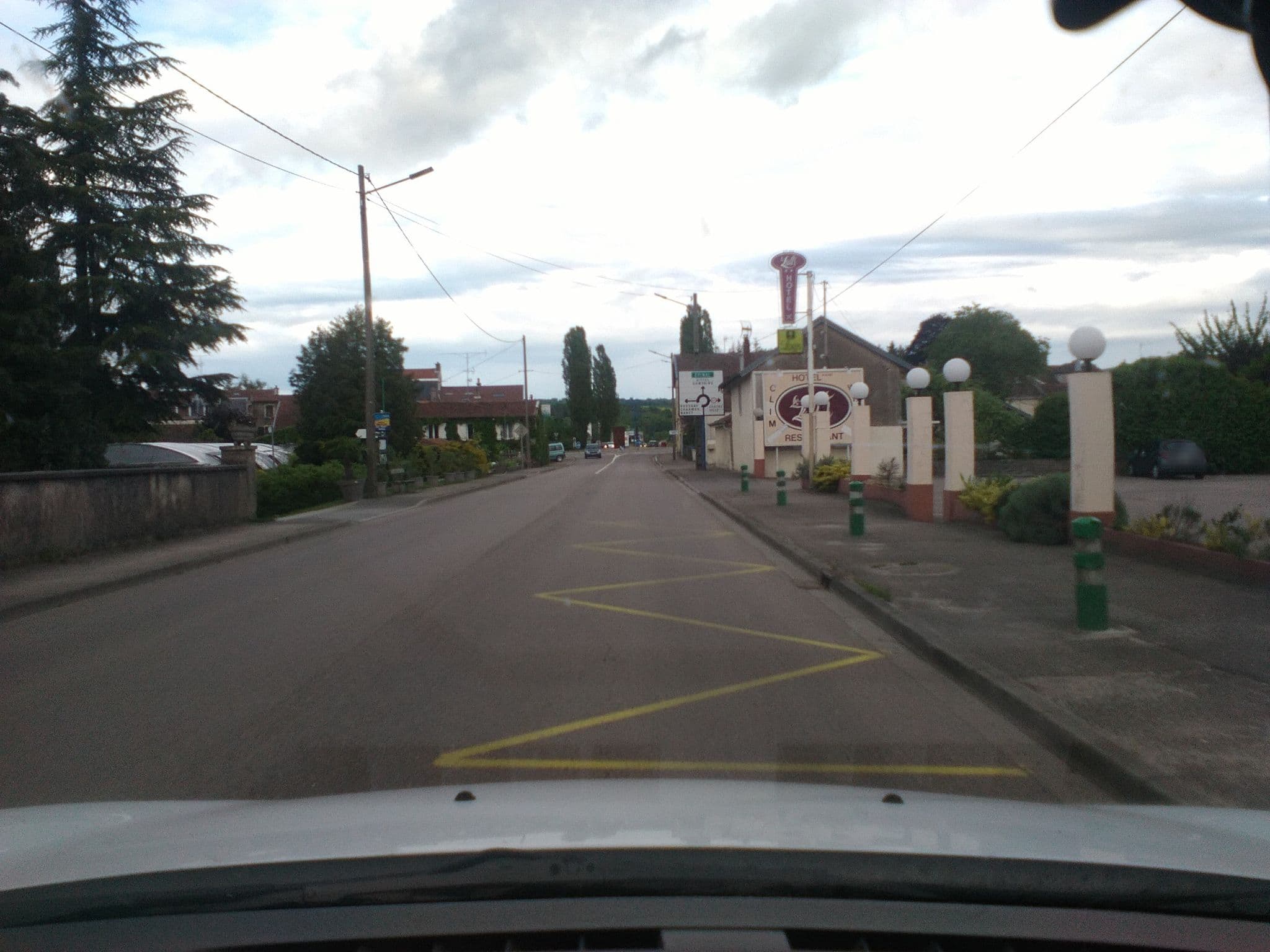 Street view near Le Luth, Mirecourt — © blap (CC BY-SA · Mapillary)