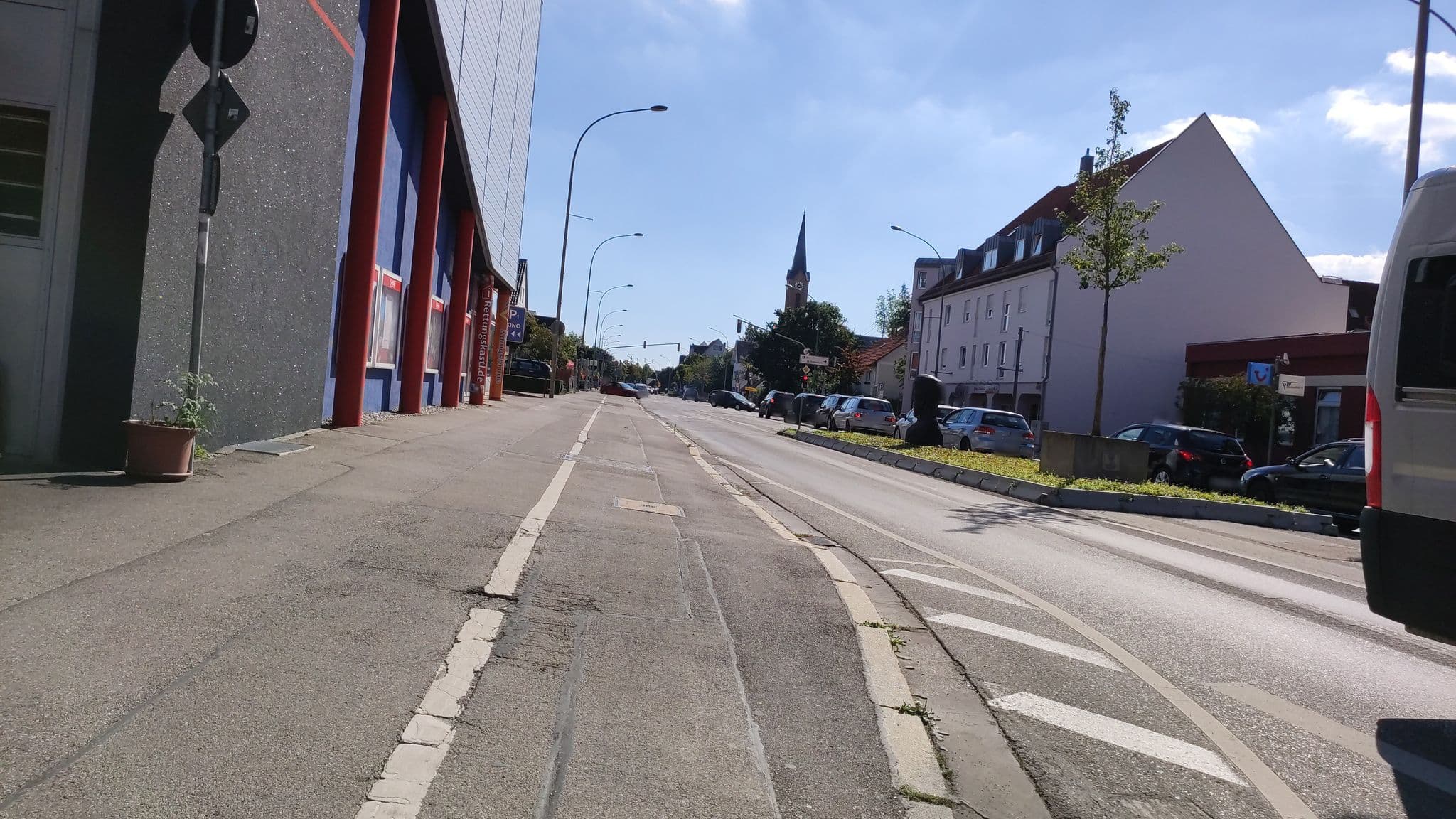 Street view near BEST Hotel ZELLER****, Königsbrunn — © dralfa (CC BY-SA · Mapillary)