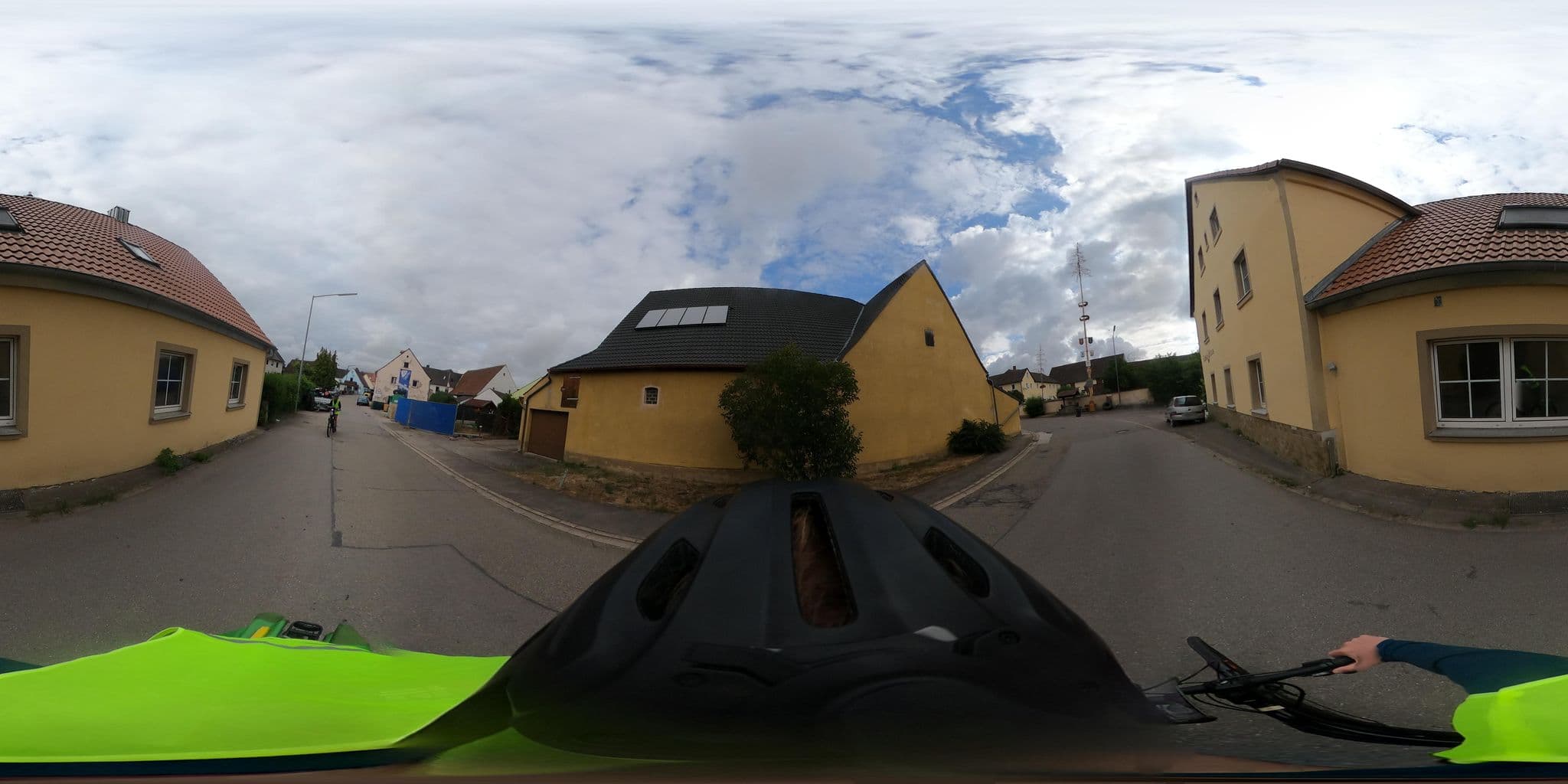 Street view near Landgasthof Braunes Ross, Burgoberbach — © Mobilitaetswerk (CC BY-SA · Mapillary)