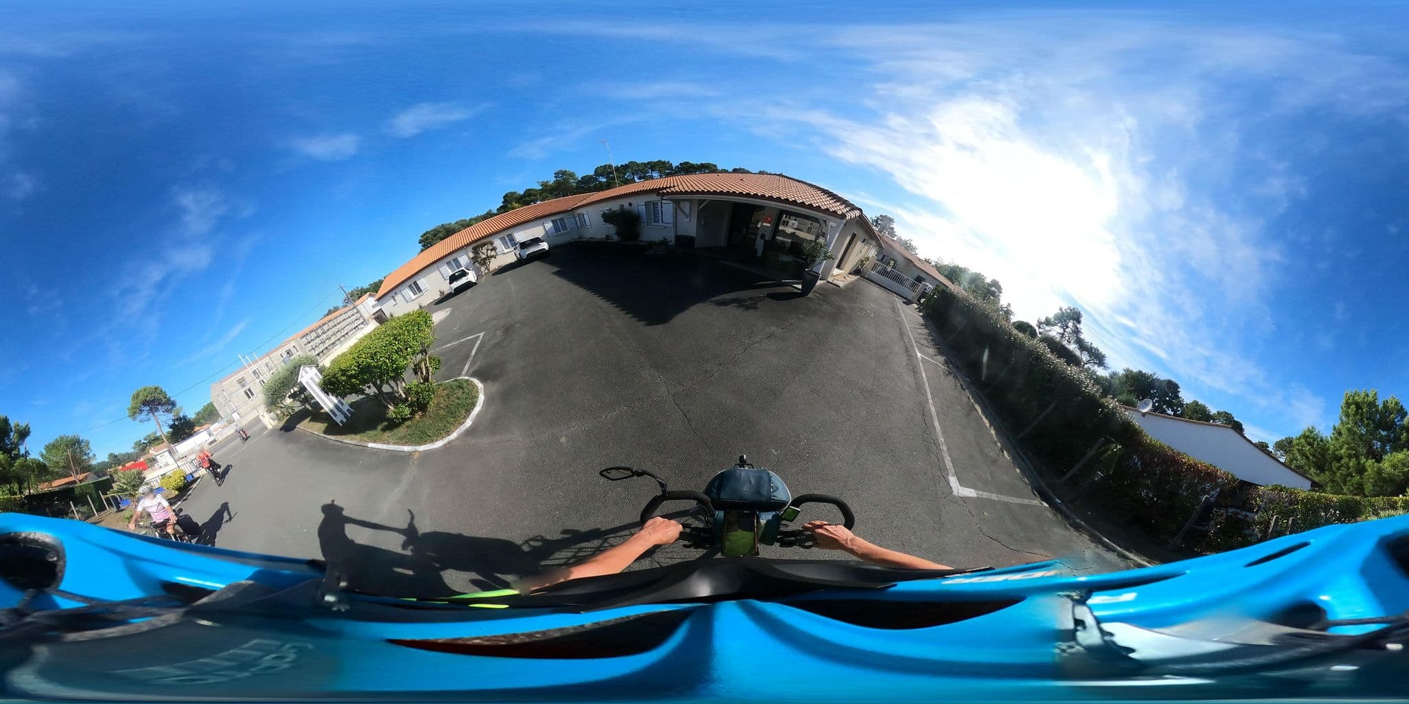Street view near Le Héron Cendré, La Tremblade — © padididejurbise (CC BY-SA · Mapillary)