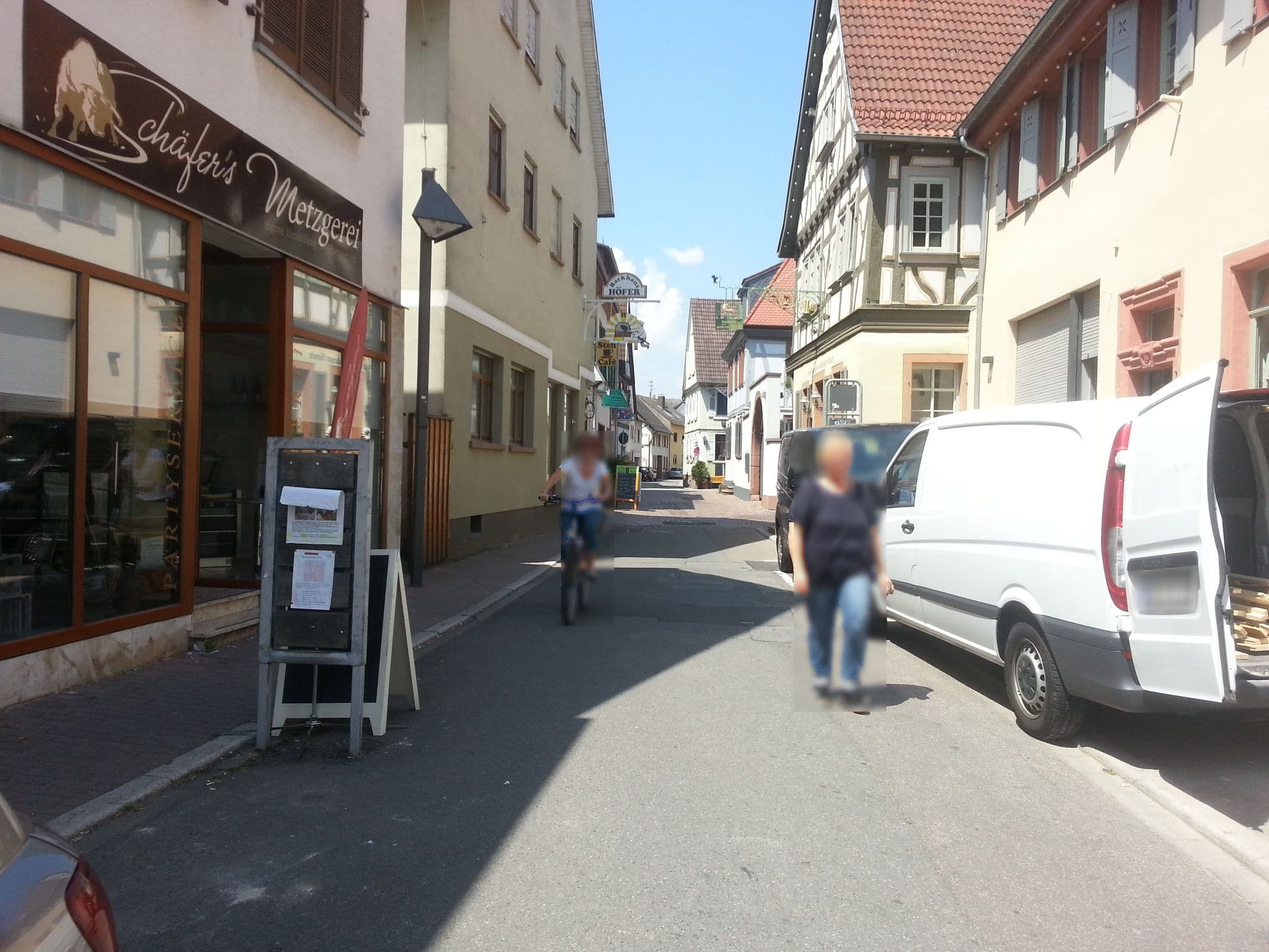 Street view near Jürgen Opfermann Beteiligungs GmbH, Schriesheim — © wegavision (CC BY-SA · Mapillary)
