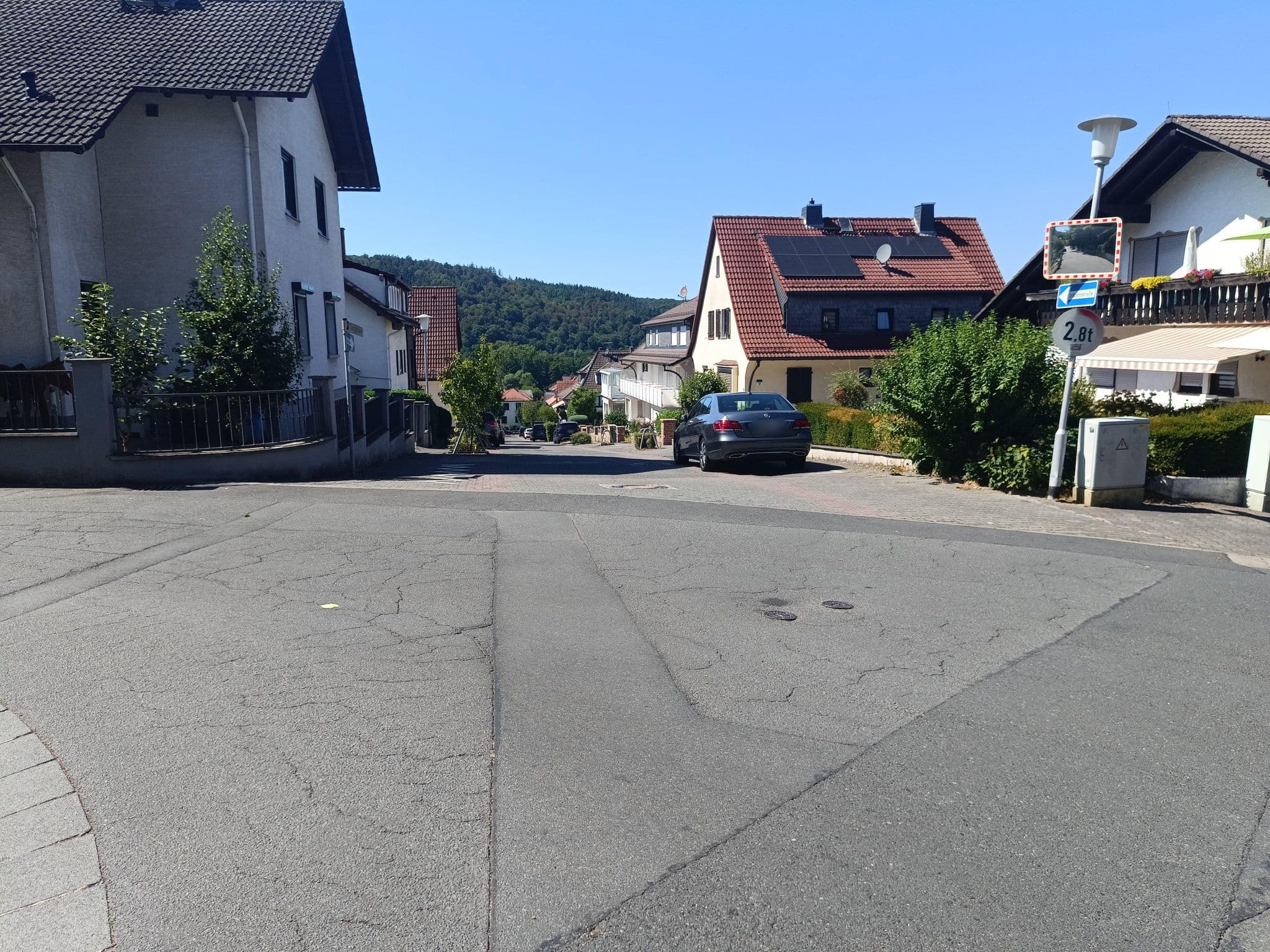 Street view near Gästehaus Braun, Bad König — © Mlink (CC BY-SA · Mapillary)