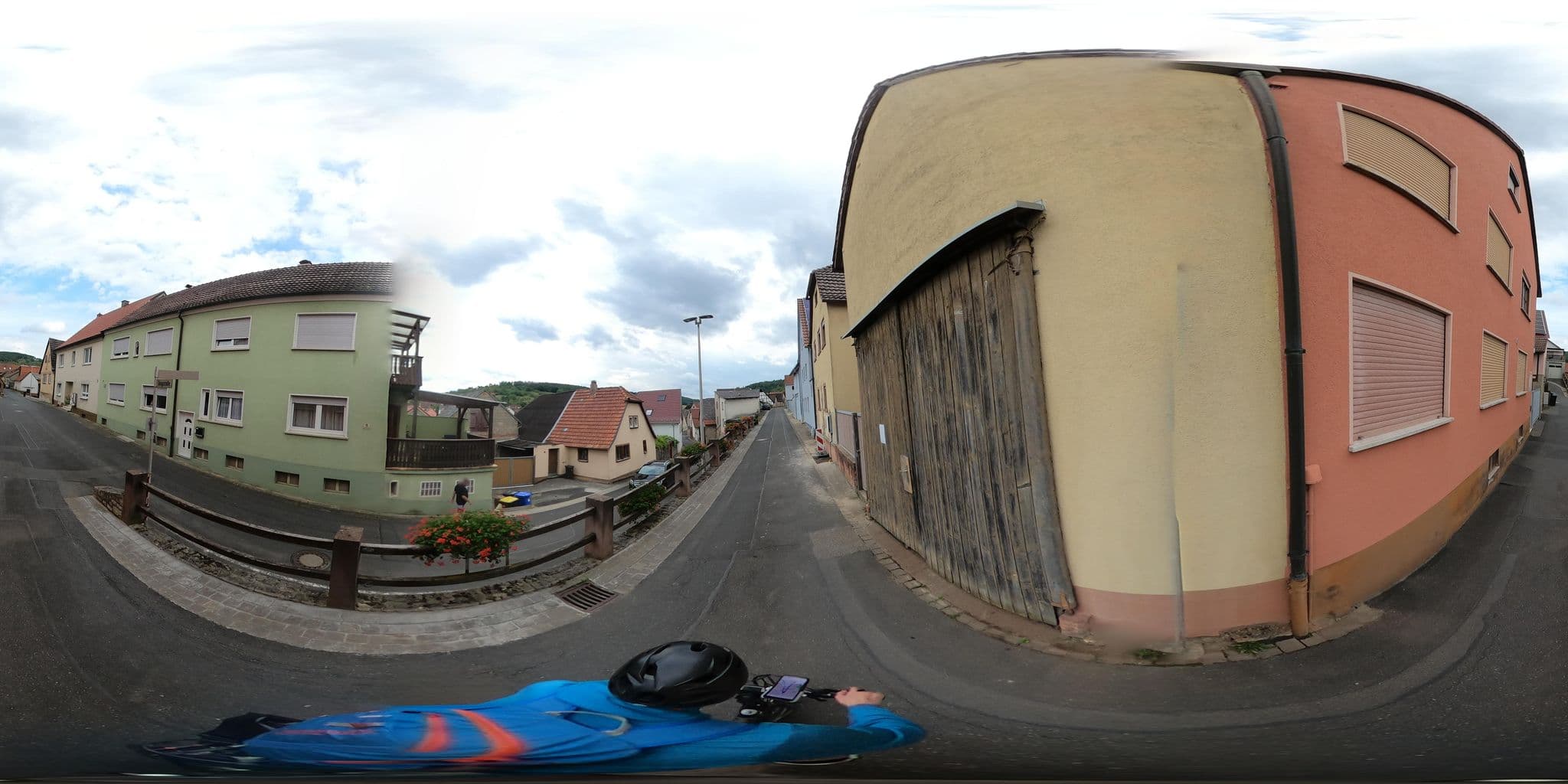 Street view near Gerschütz Ulrike Zimmervermietung, Erlabrunn — © Planungsgesellschaft_RV-K (CC BY-SA · Mapillary)
