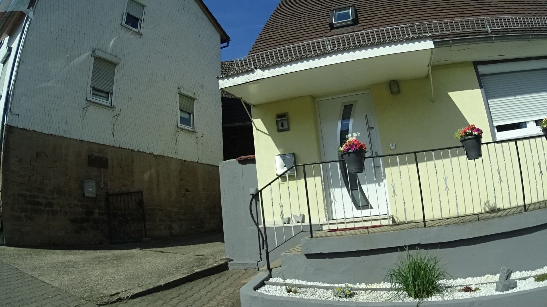 Street view near Olt Friedrich und Sigrid, Bad König — © ramap (CC BY-SA · Mapillary)