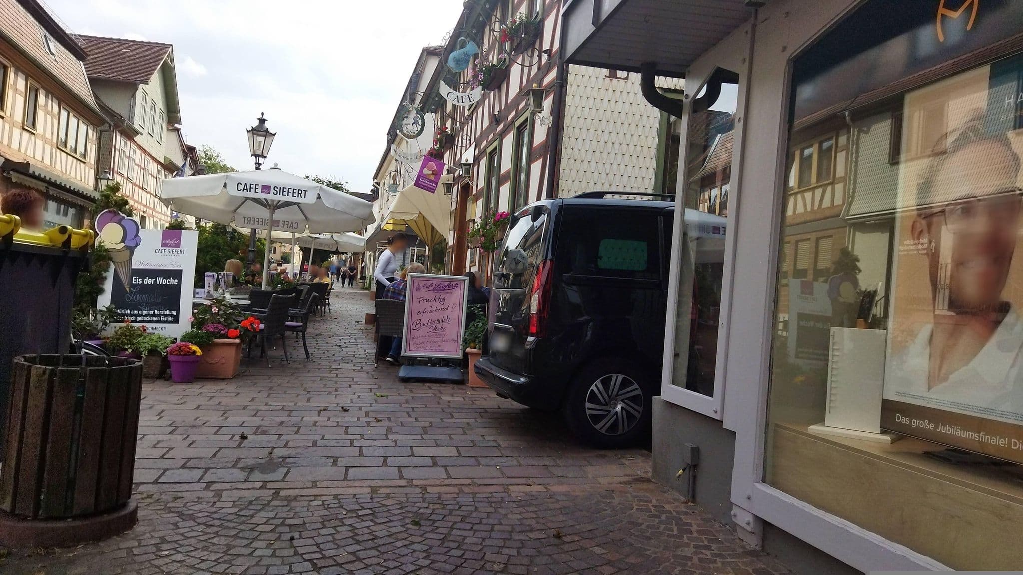 Street view near Malerwinkel & Tuchereck, Michelstadt — © changchun1 (CC BY-SA · Mapillary)