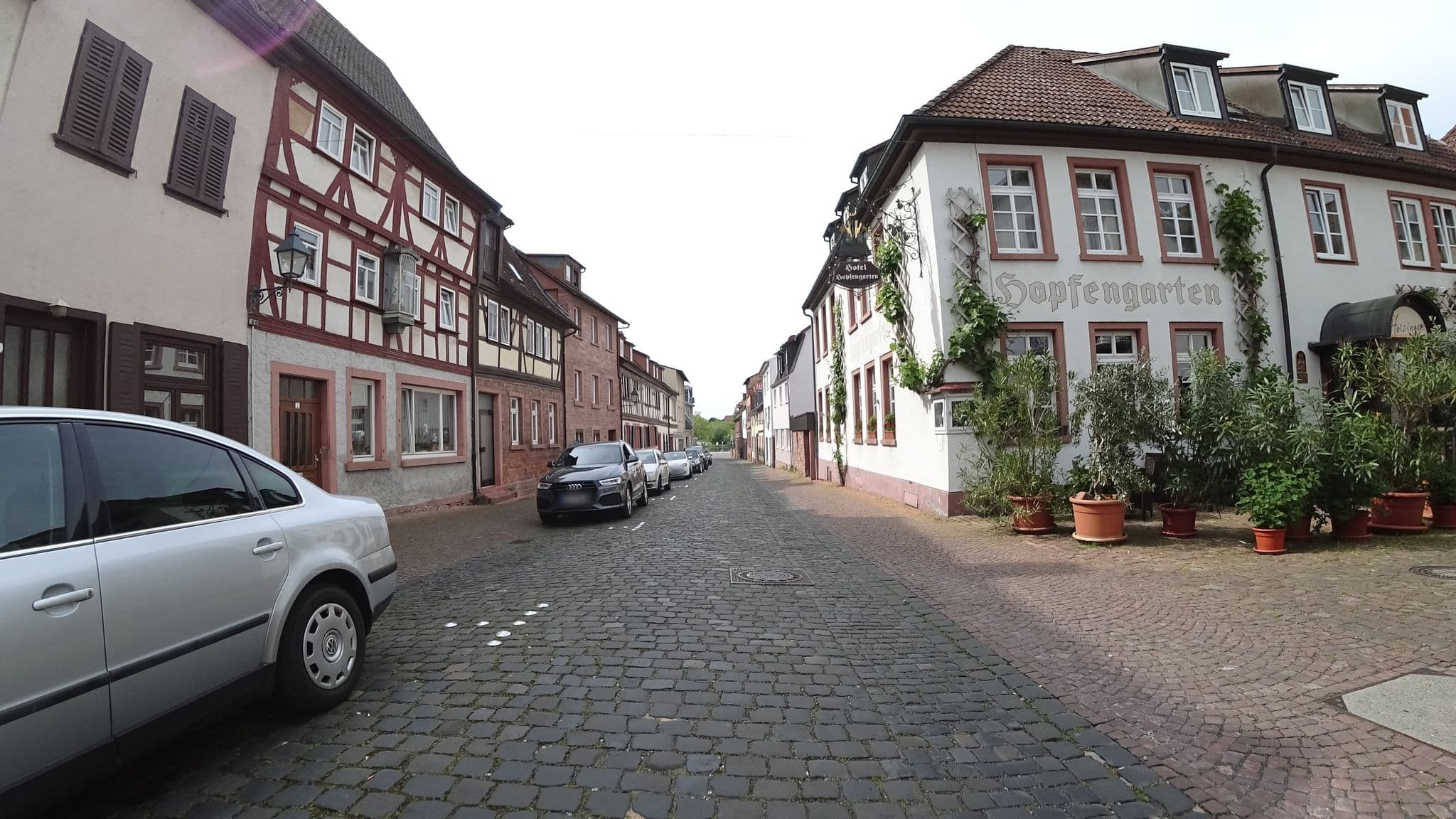Street view near Flair Hotel Hopfengarten, Miltenberg — © kaenguru (CC BY-SA · Mapillary)