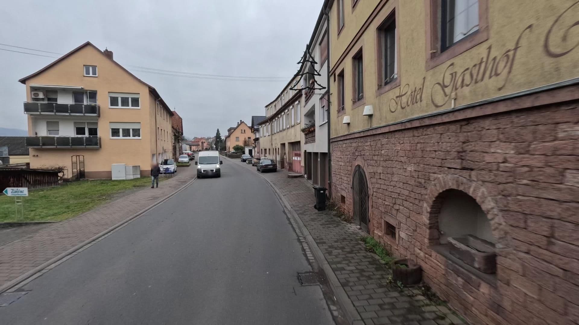 Street view near Hotel Restaurant Rose, Eichenbühl — © bct (CC BY-SA · Mapillary)