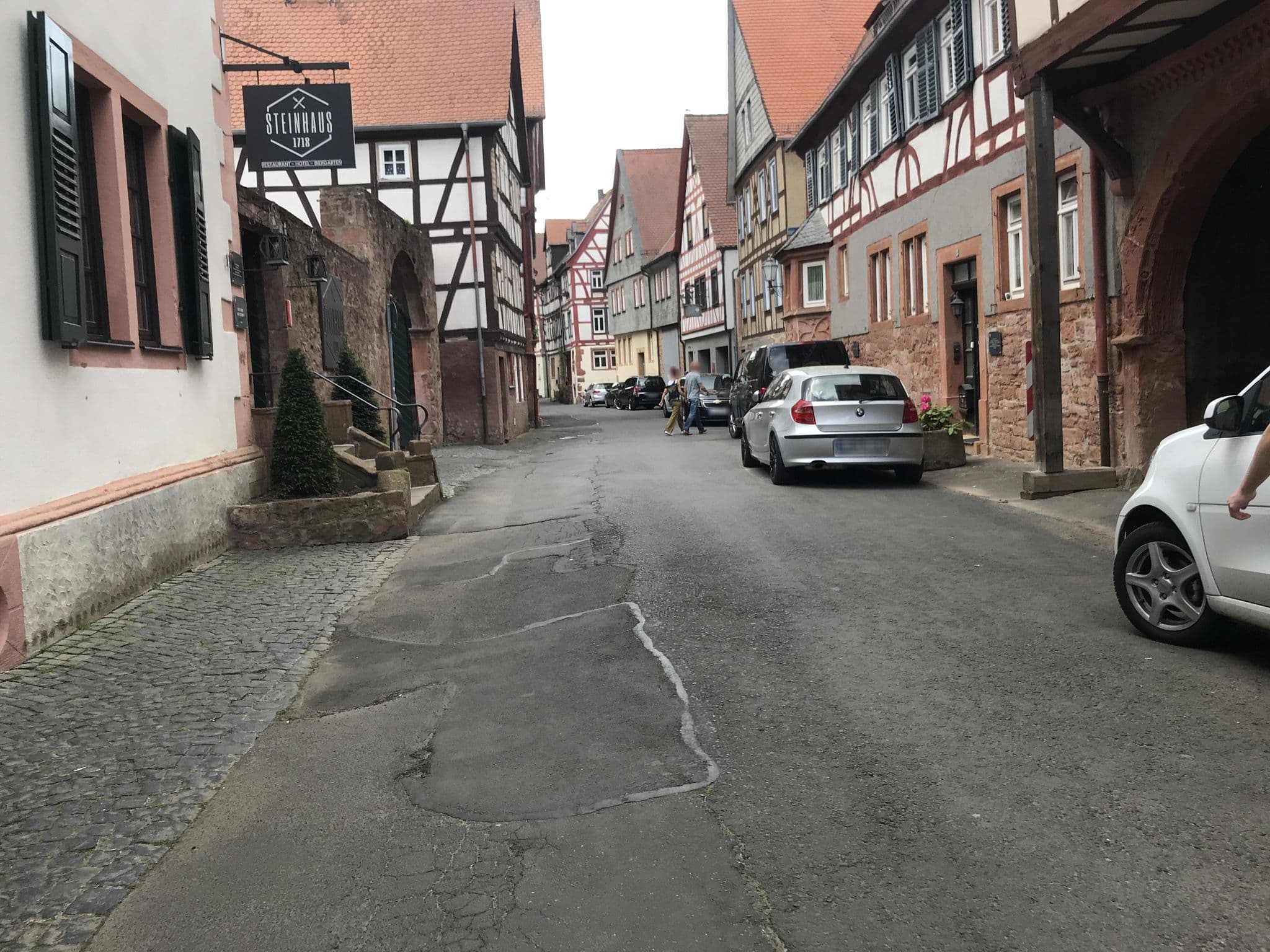 Street view near Schlossstuben, Büdingen — © troher15 (CC BY-SA · Mapillary)