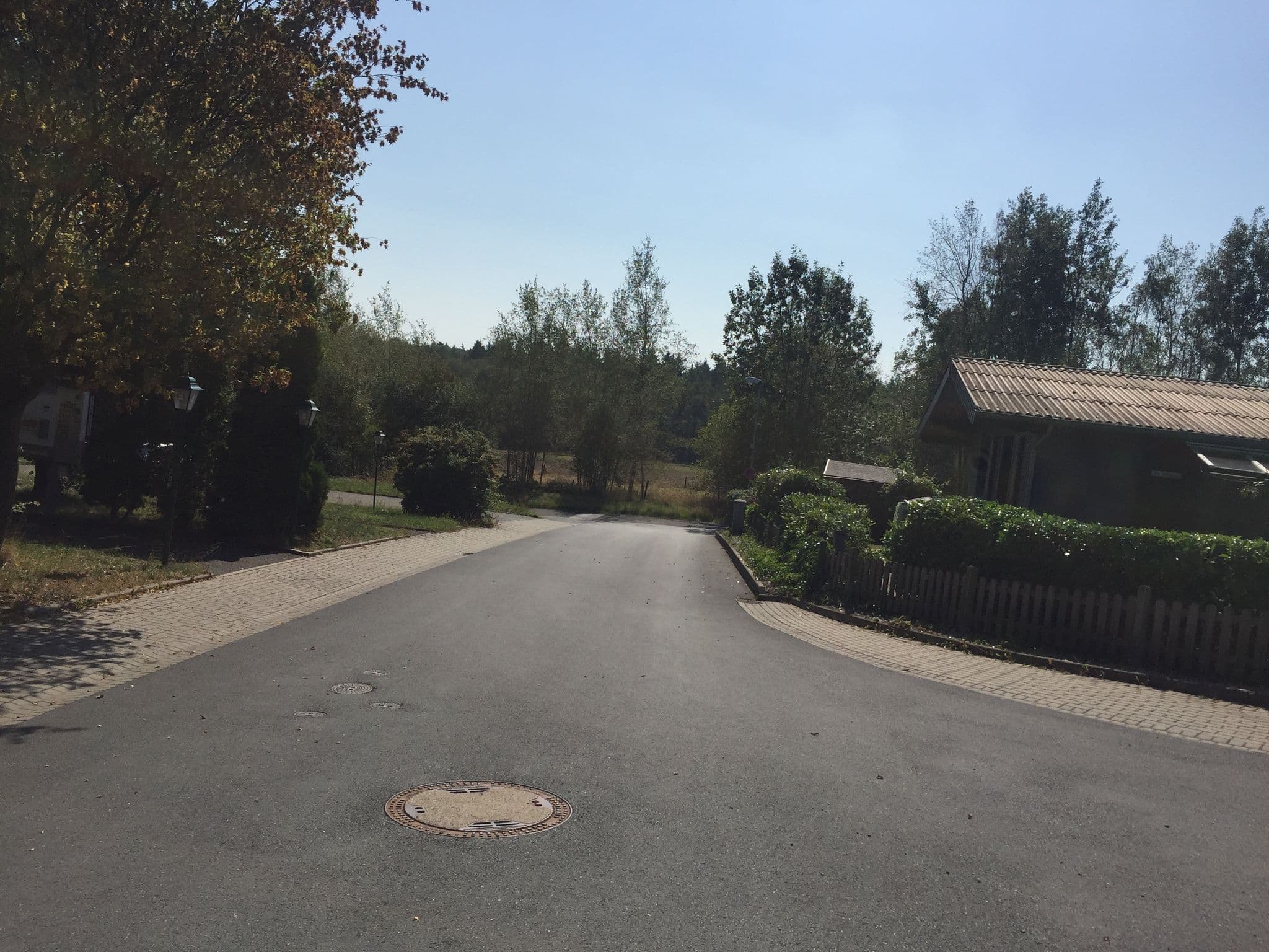 Street view near Hotel Restaurant Gaulskopf, Butzbach — © troher15 (CC BY-SA · Mapillary)
