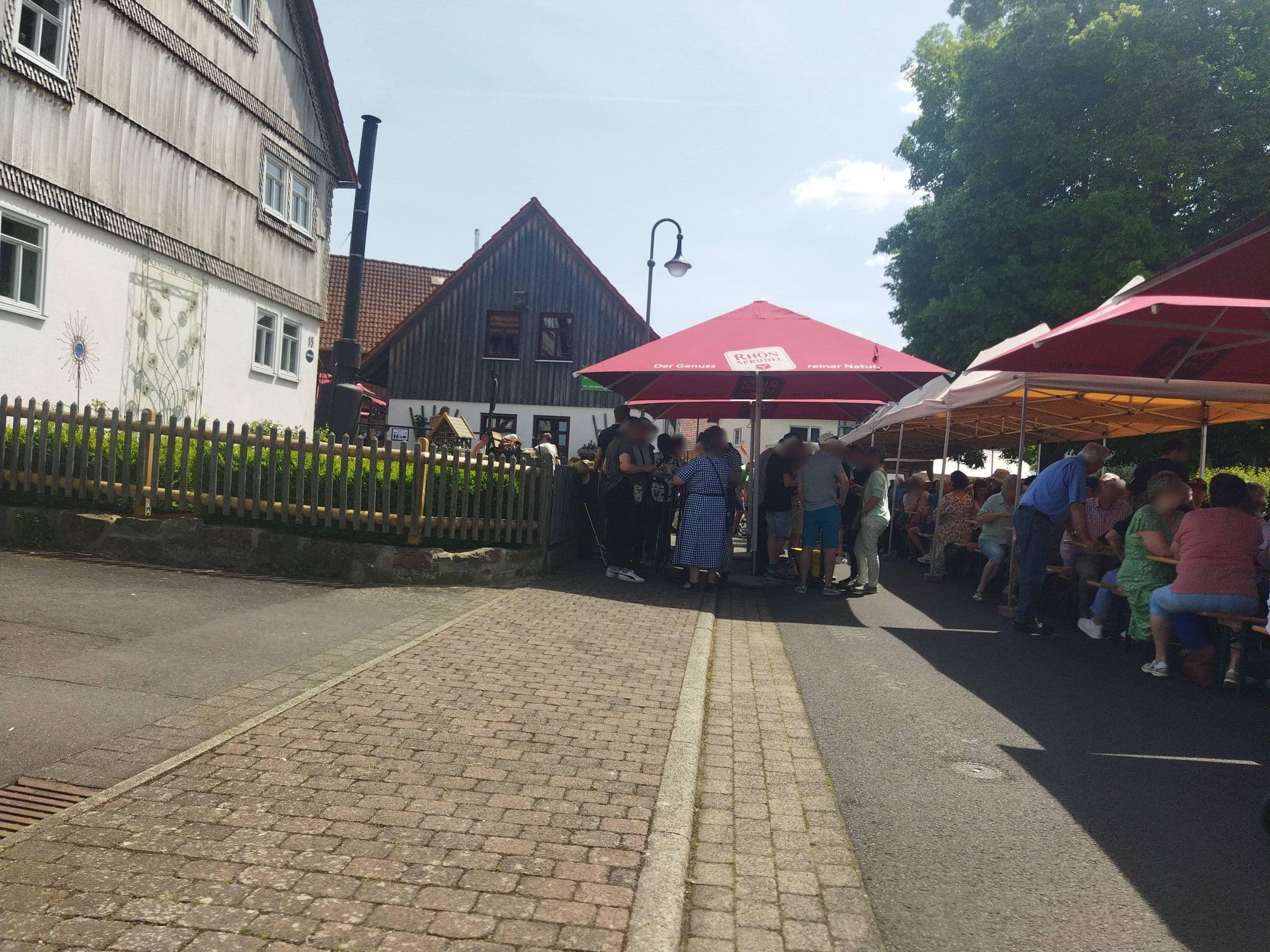Street view near Ferienwohnung Witzel, Eichenzell — © changchun1 (CC BY-SA · Mapillary)