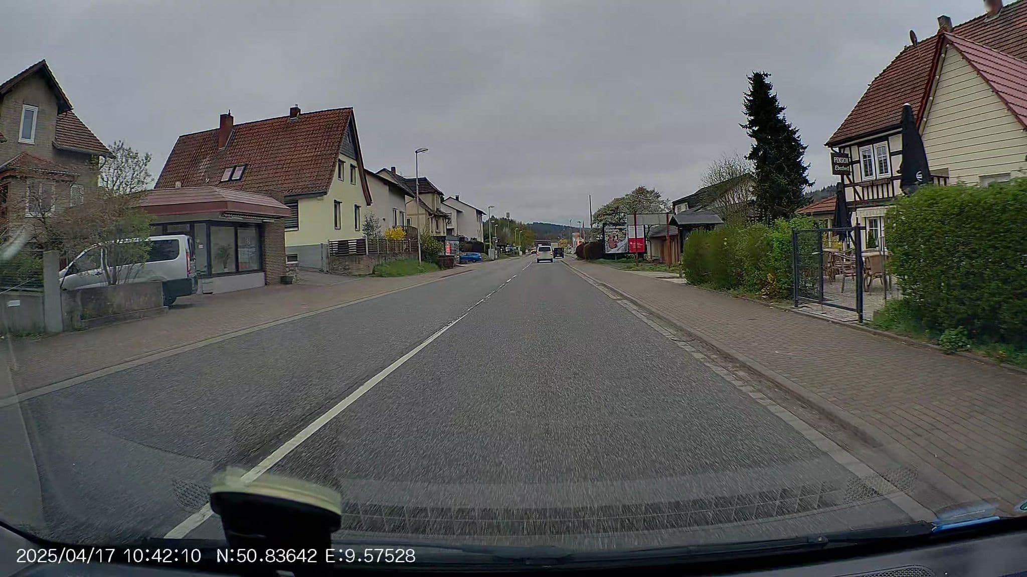 Street view near Hotel Eberbeck, Kirchheim — © klik (CC BY-SA · Mapillary)