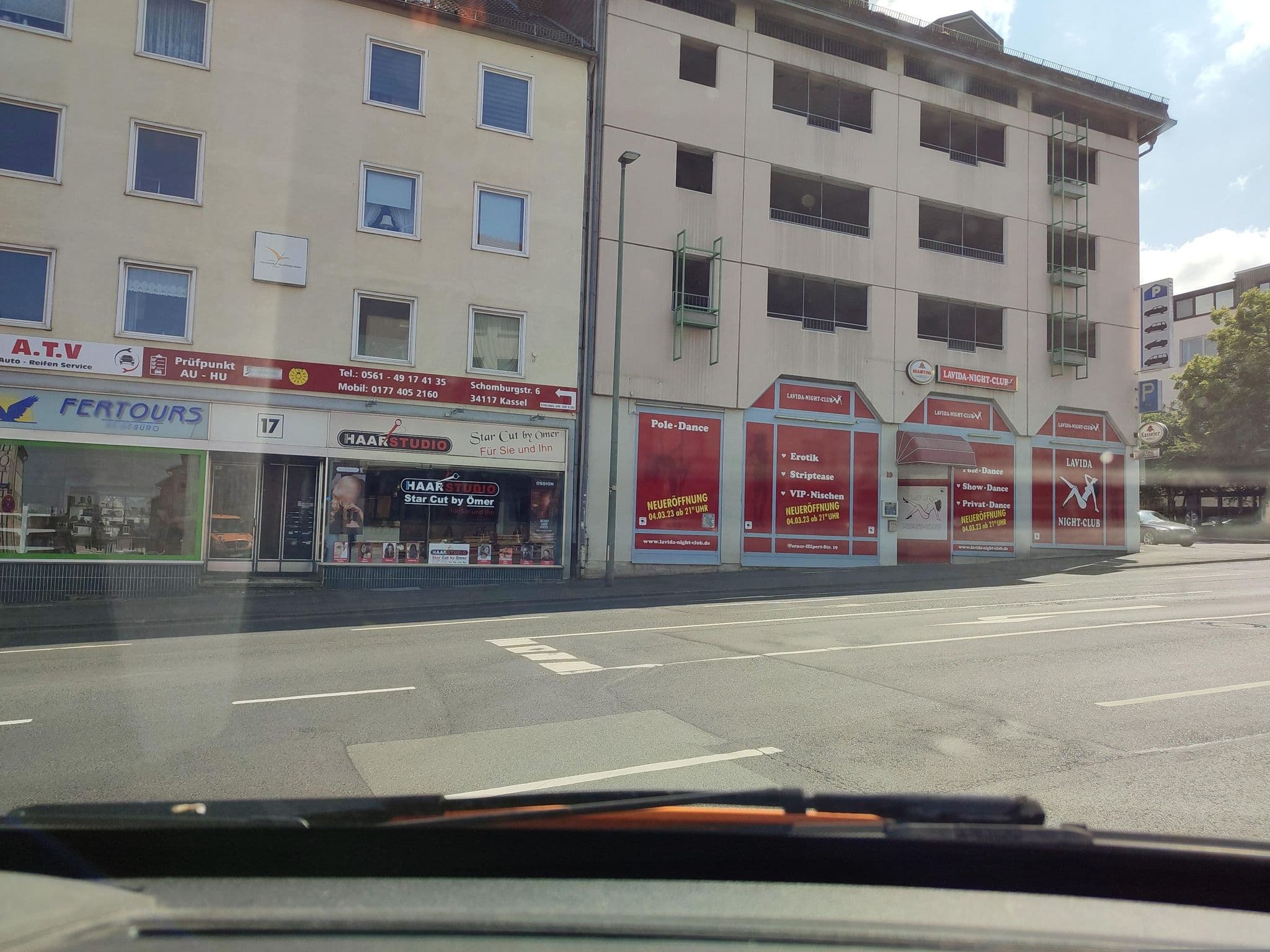 Street view near Grand City Hotel Domus, Kassel — © Eteif (CC BY-SA · Mapillary)