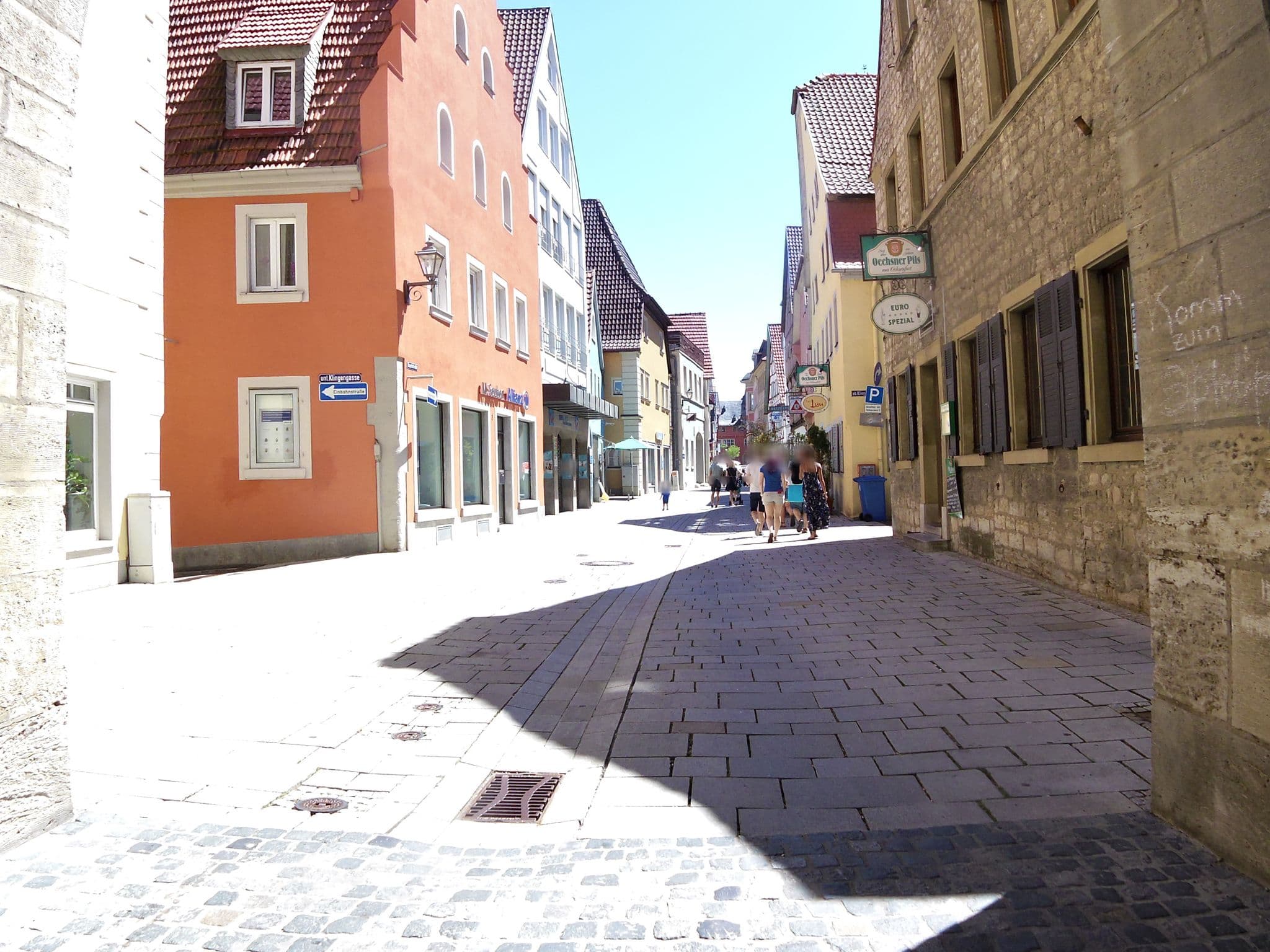 Street view near GoldGemäuer, Ochsenfurt — © zoegglmeyr (CC BY-SA · Mapillary)