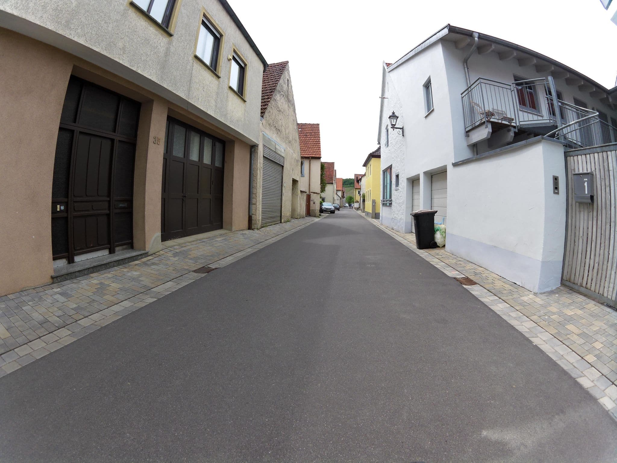 Street view near Hör Gästezimmer, Volkach — © zoegglmeyr1 (CC BY-SA · Mapillary)