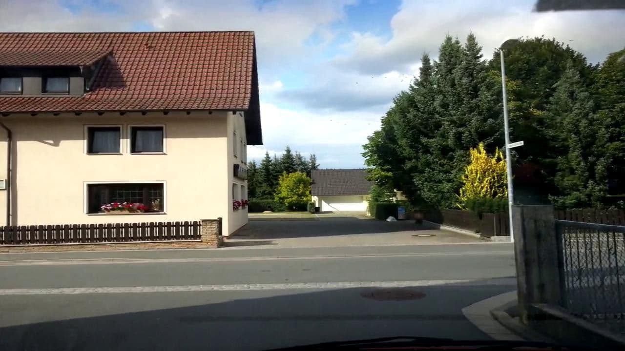 Street view near Gasthof Frank, Heroldsbach — © r66 (CC BY-SA · Mapillary)